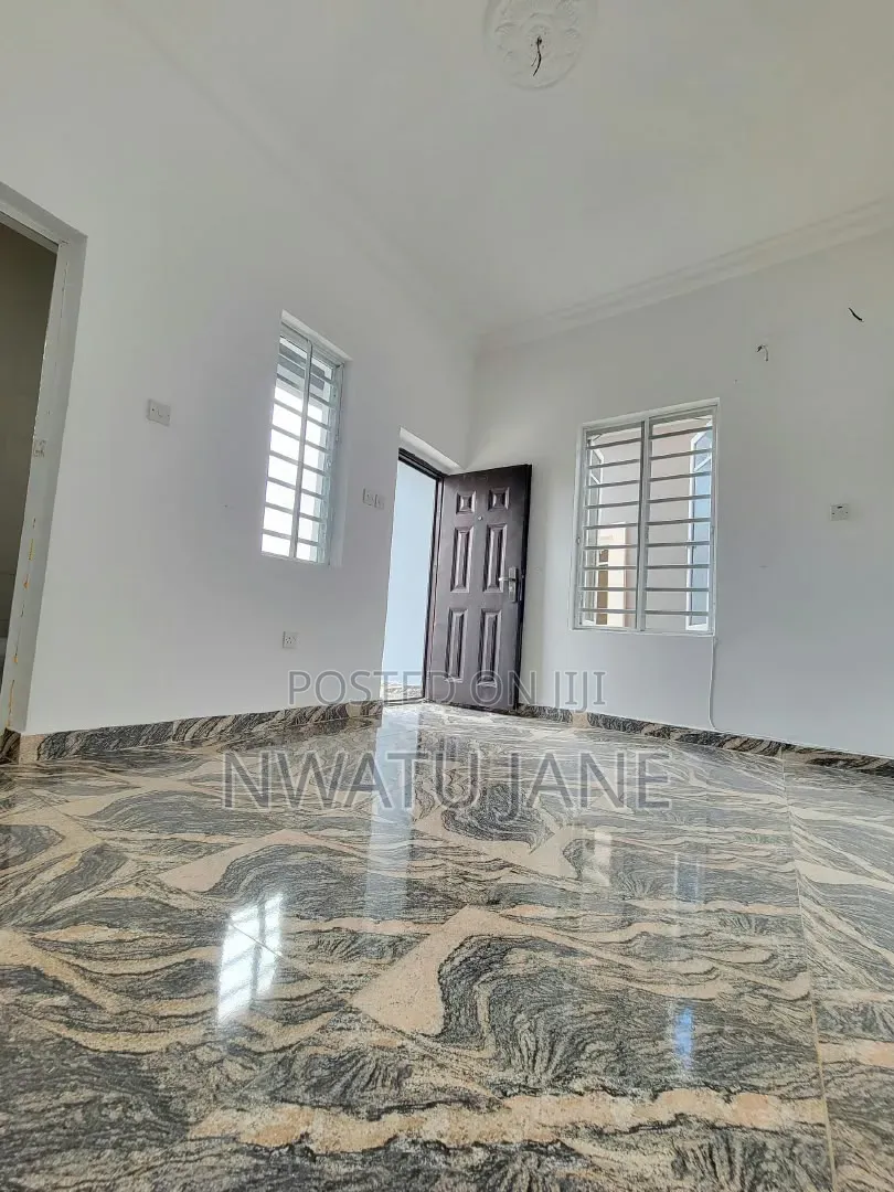Mini Flat in Greenville Estates for rent