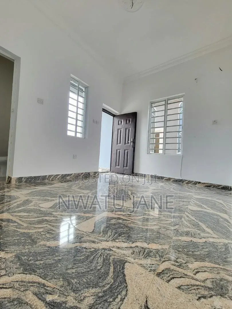 Mini Flat in Greenville Estates for rent
