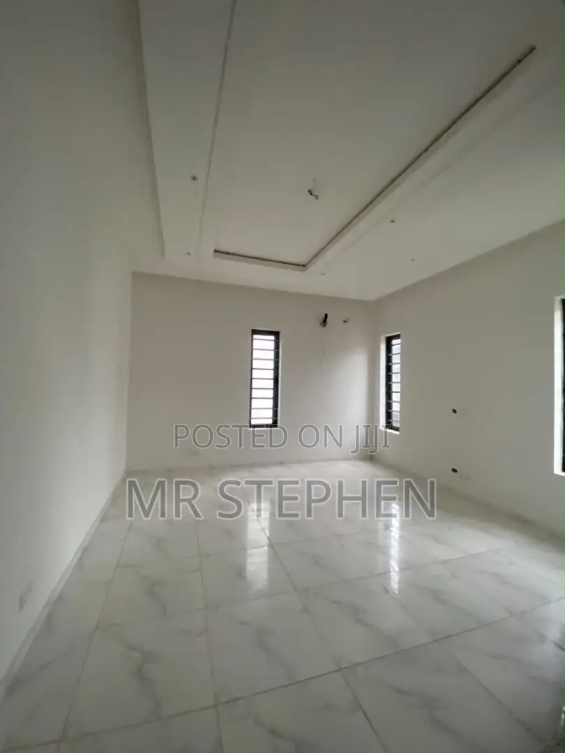4bdrm Duplex in Sangotedo for sale