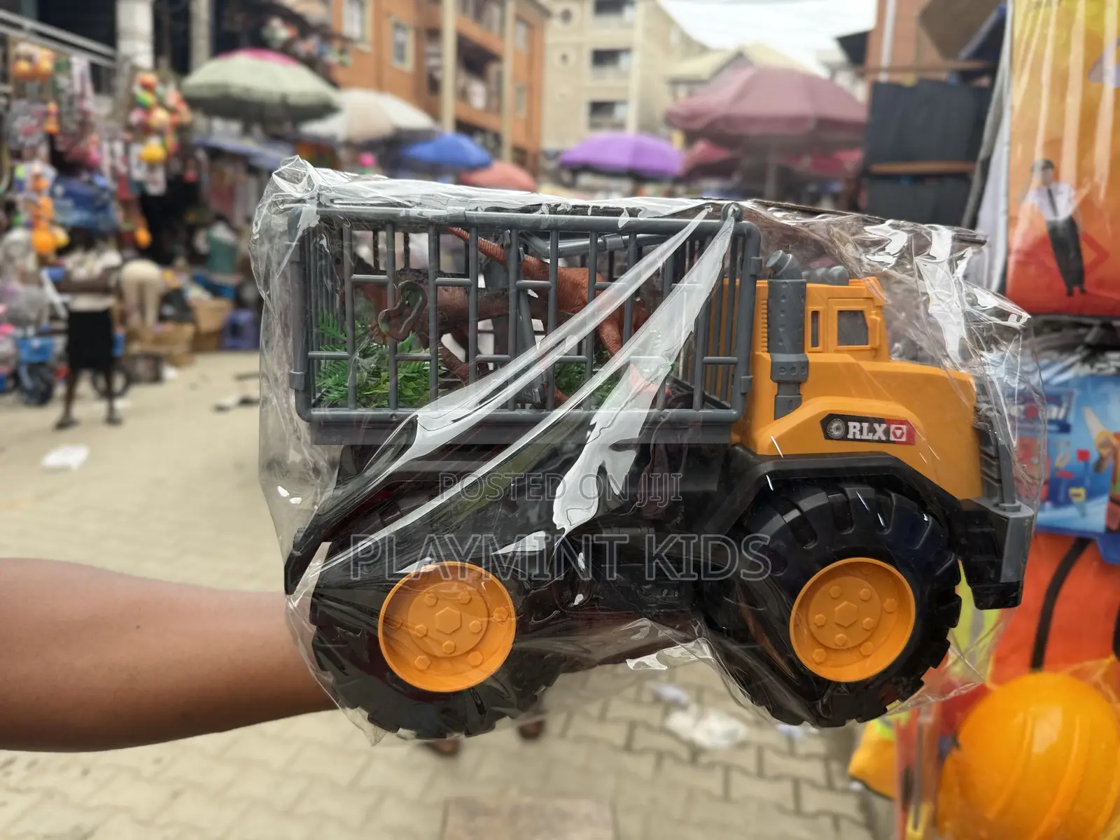 Kids Toys Truck With Dinosaur 
