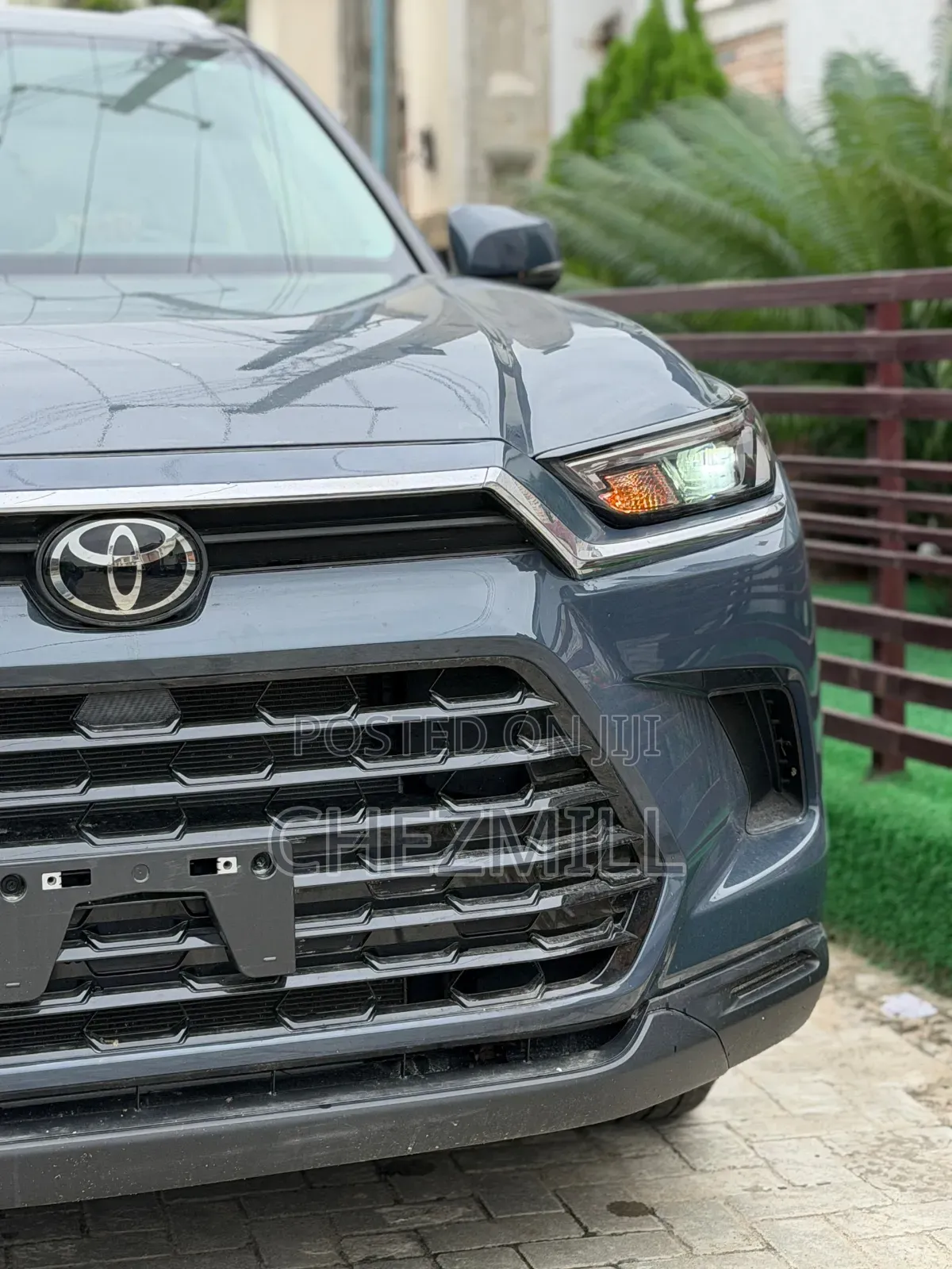 Toyota Grand Highlander XLE 2025 Gray