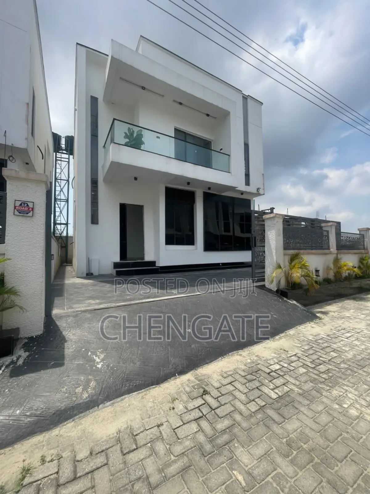 4bdrm Duplex in Ajah for sale