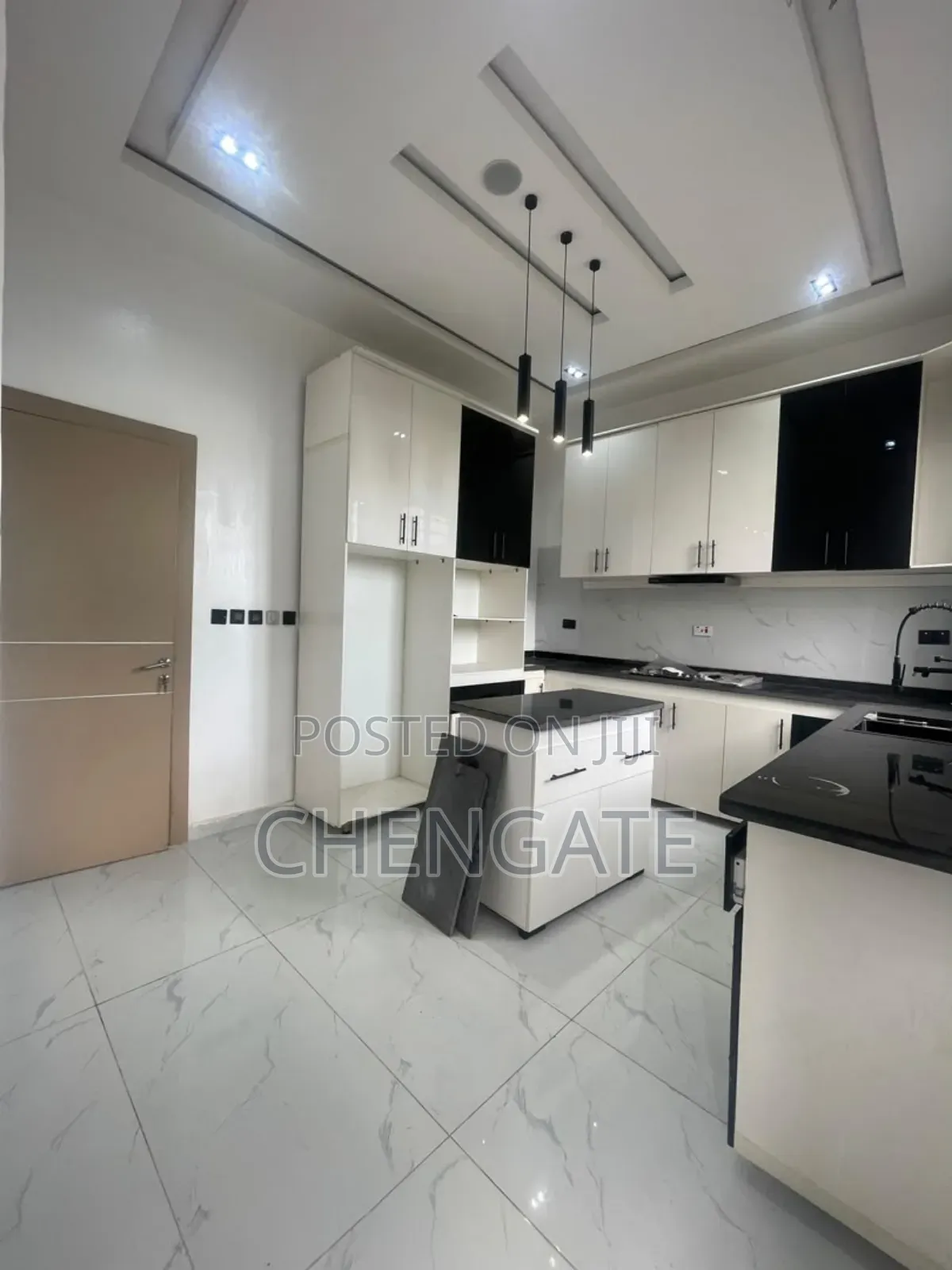 4bdrm Duplex in Ajah for sale