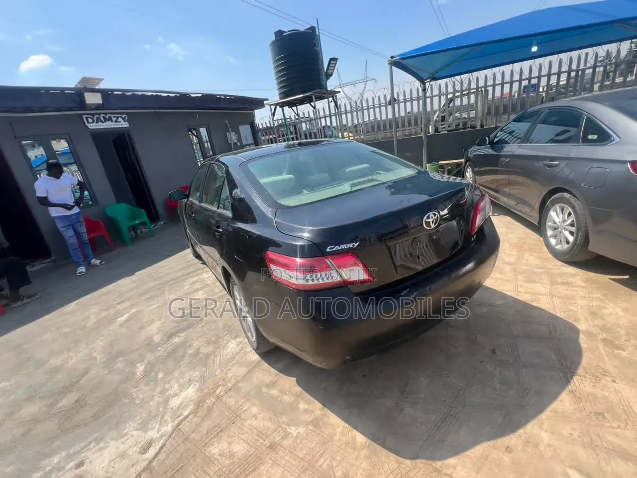 Toyota Camry LE 4dr Sedan (2.5L 4cyl 6AM) 2010 Black