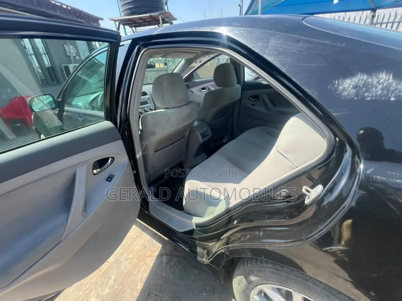 Toyota Camry LE 4dr Sedan (2.5L 4cyl 6AM) 2010 Black