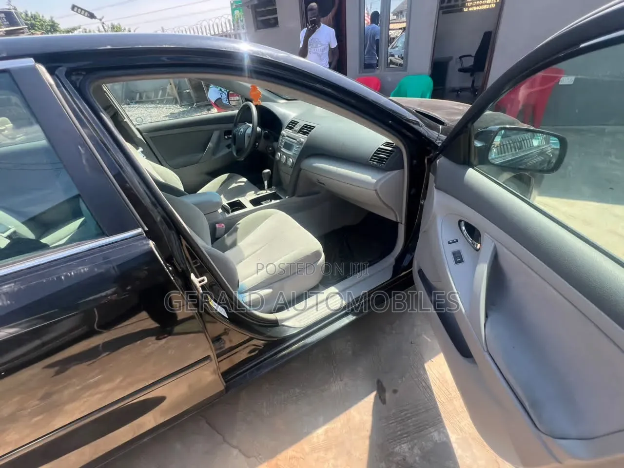 Toyota Camry LE 4dr Sedan (2.5L 4cyl 6AM) 2010 Black