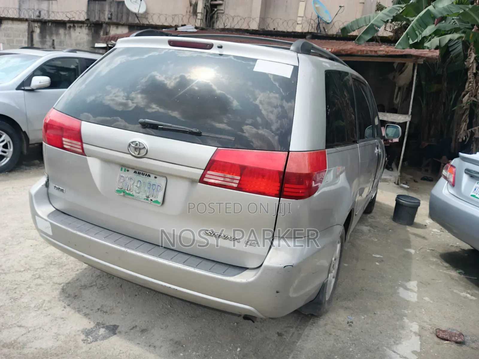 Toyota Sienna XLE AWD 2005 Silver