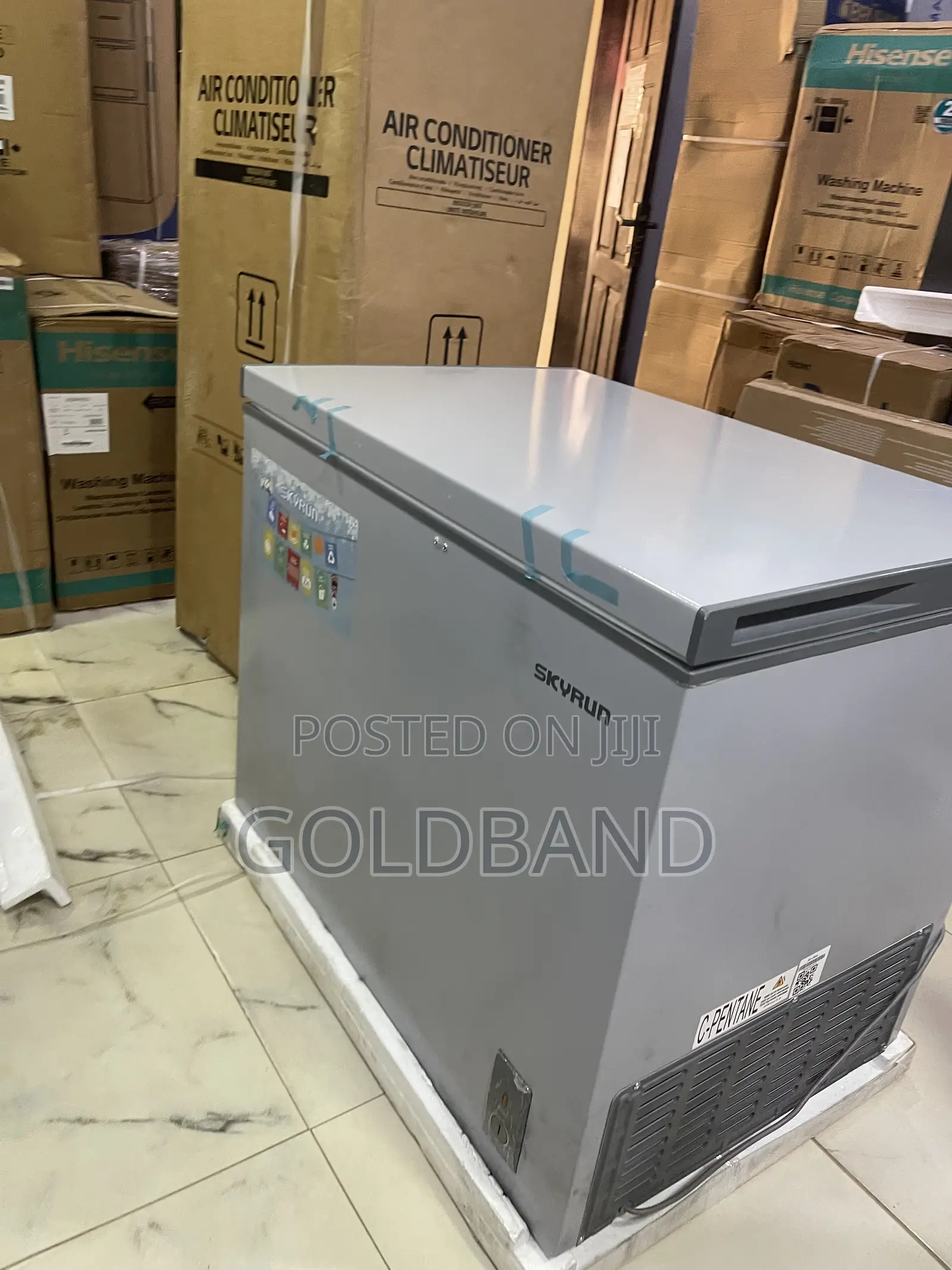 Skyrun BD 260A Deep Freezer for Homes, Shops and Offices