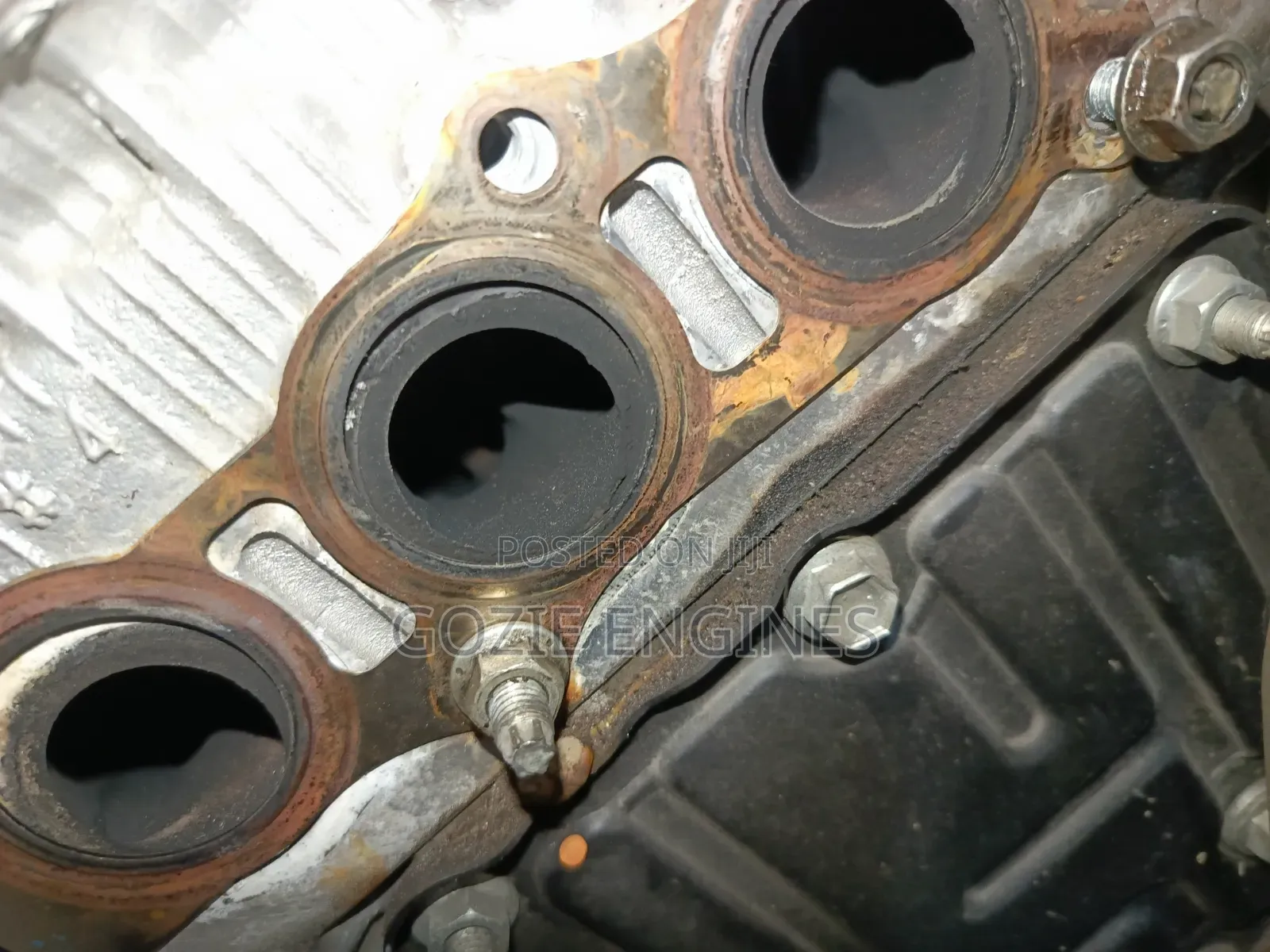 Toyota Vitz 2015 Engine