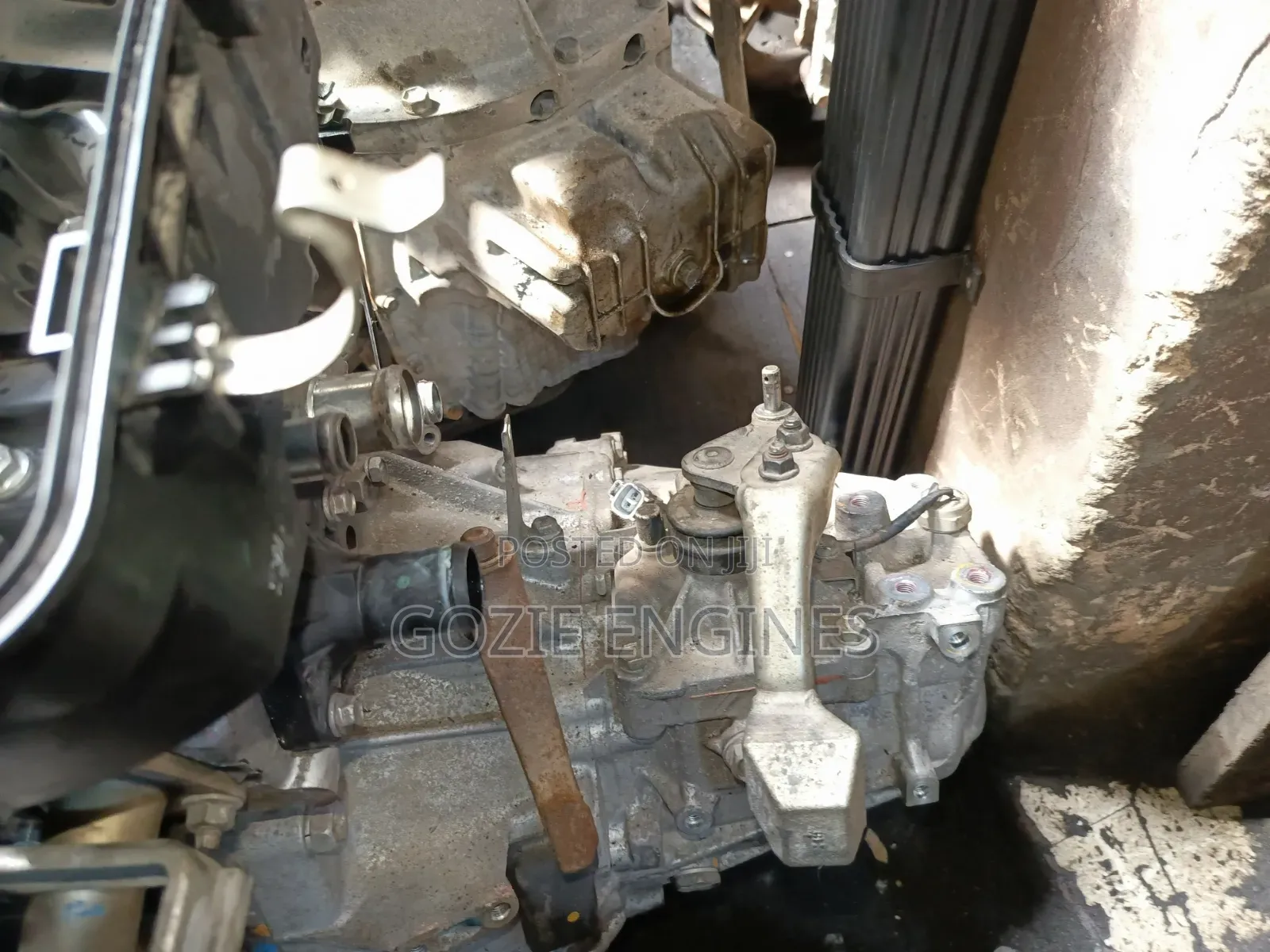 Toyota Vitz 2015 Engine
