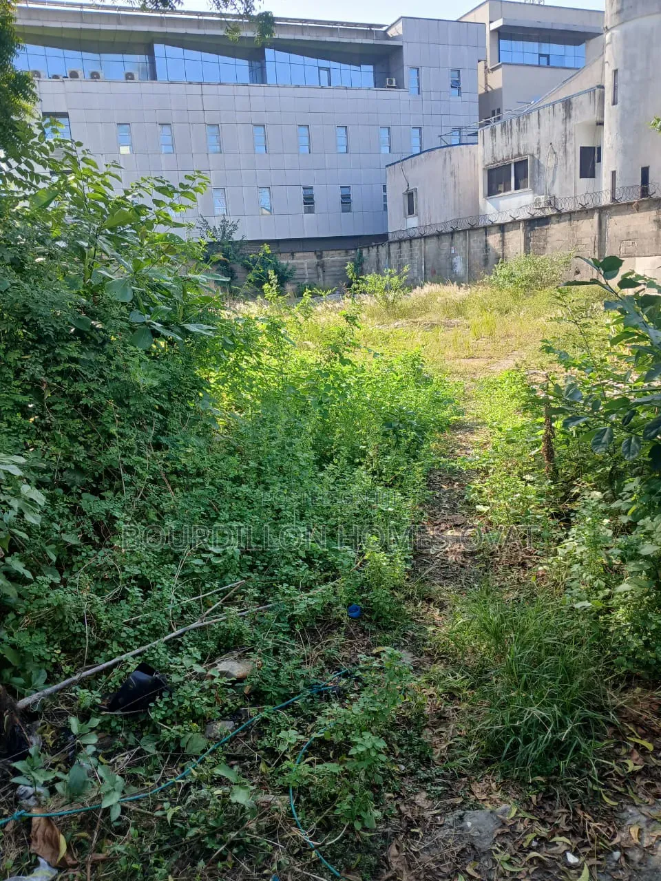 950 SQM Mixed Used Land
