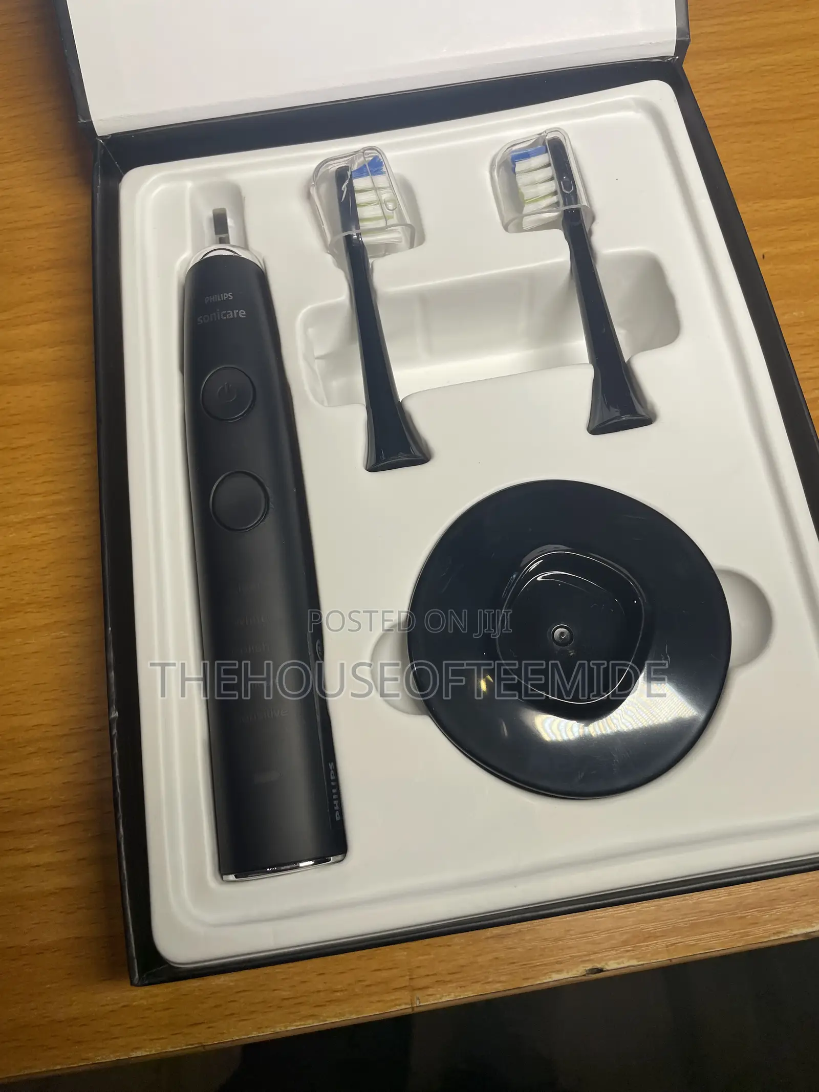 Electric Tooth Brush