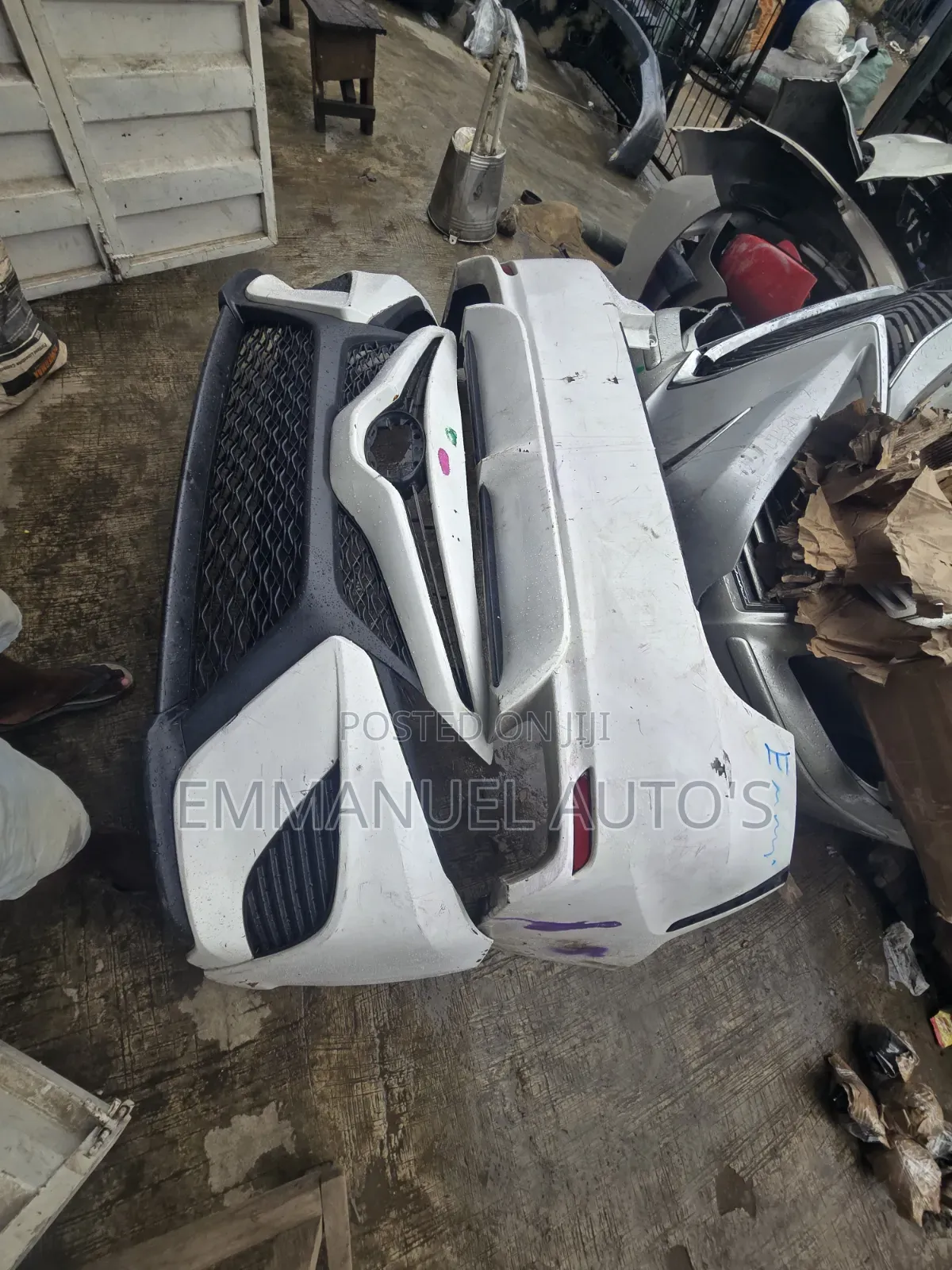 Front and Back Bumper Camry 2020 SE