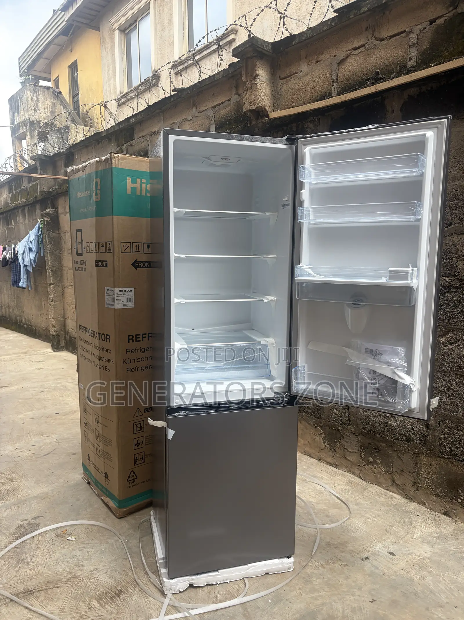 Hisense RD-35DCB 264L Bottom Freezer Refrigerator With Water Dispenser