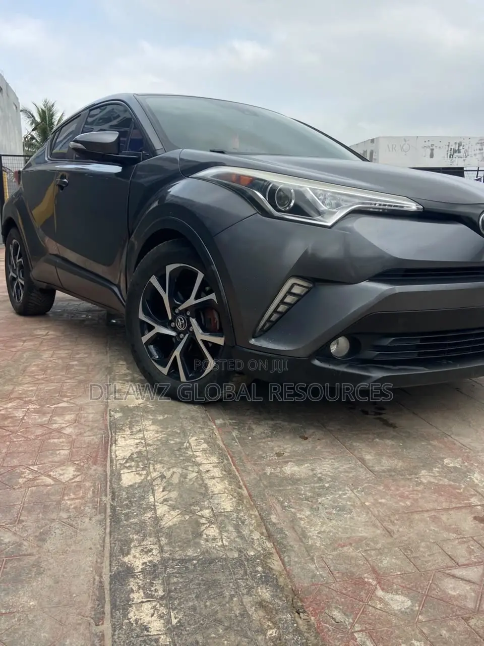 Toyota C-HR XLE Prermium FWD (2.0L 4cyl 2AM) 2018 Gray