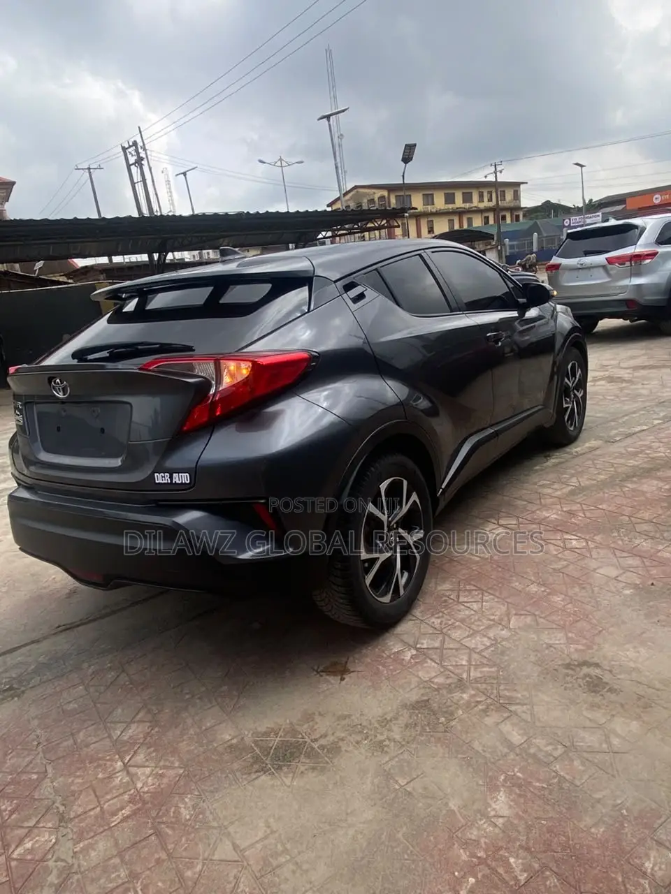 Toyota C-HR XLE Prermium FWD (2.0L 4cyl 2AM) 2018 Gray