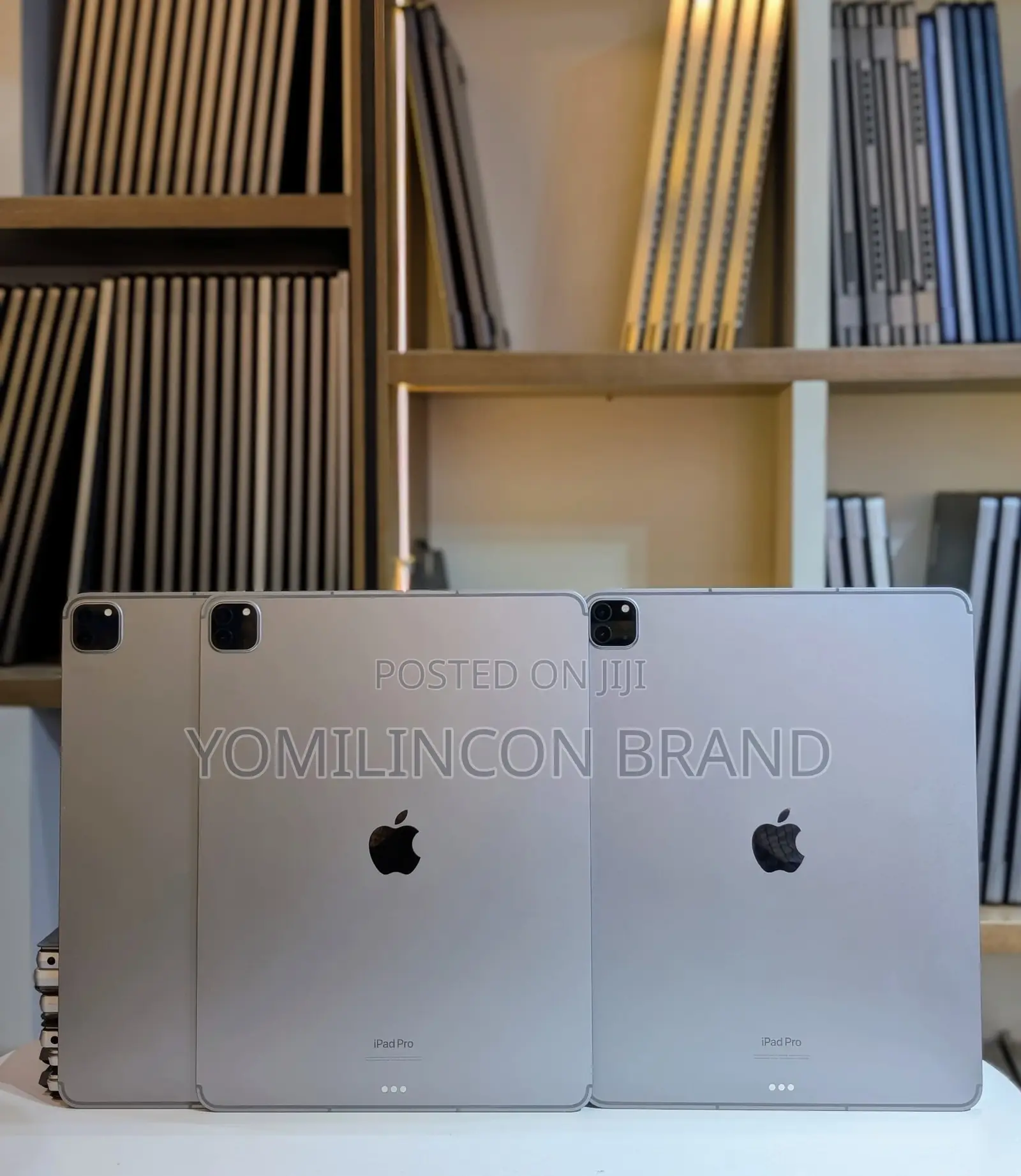 New Apple iPad Pro 12.9 (2022) 128 GB Silver