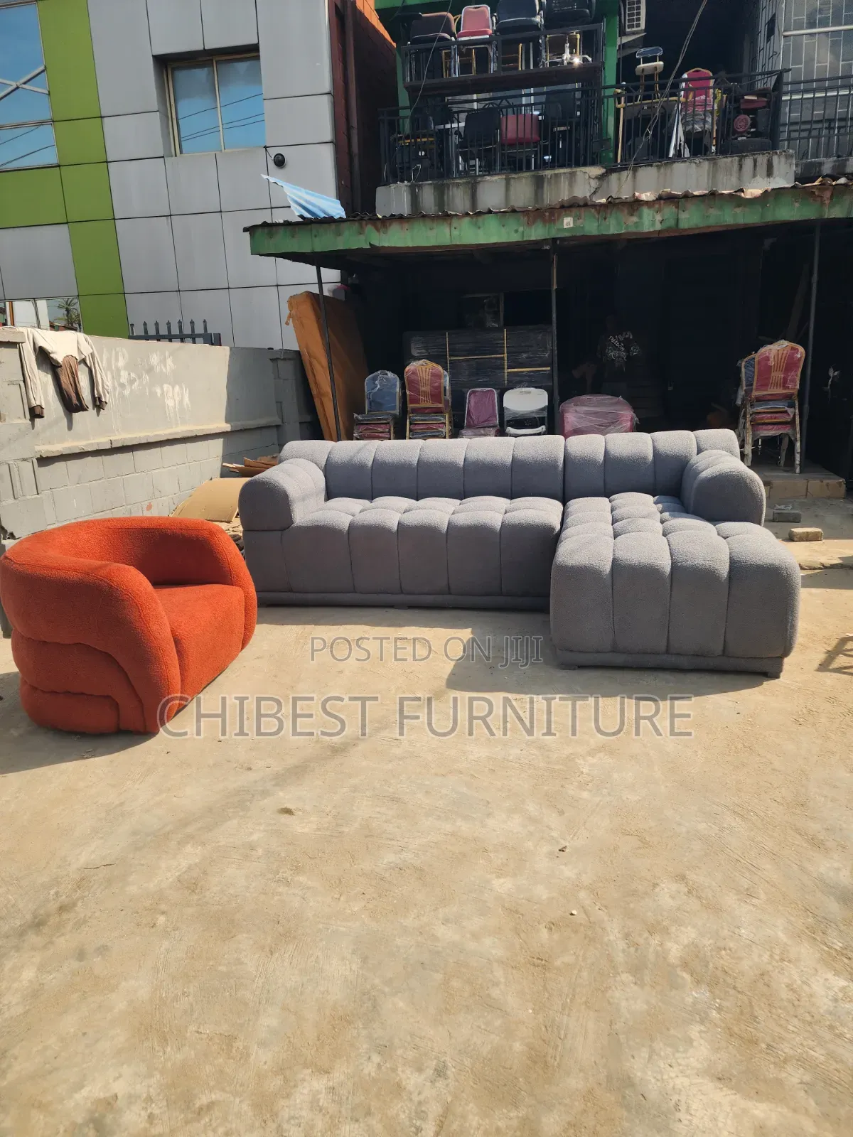 Brand New L-Shaped Sofa Couch With a Single Seater
