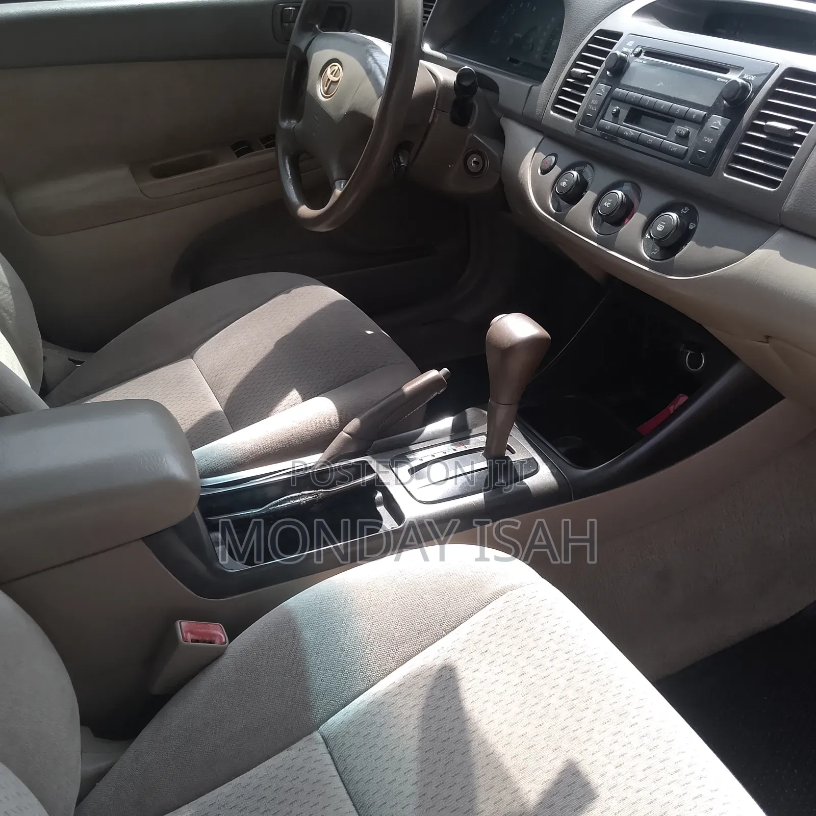 Toyota Camry 2006 Gold
