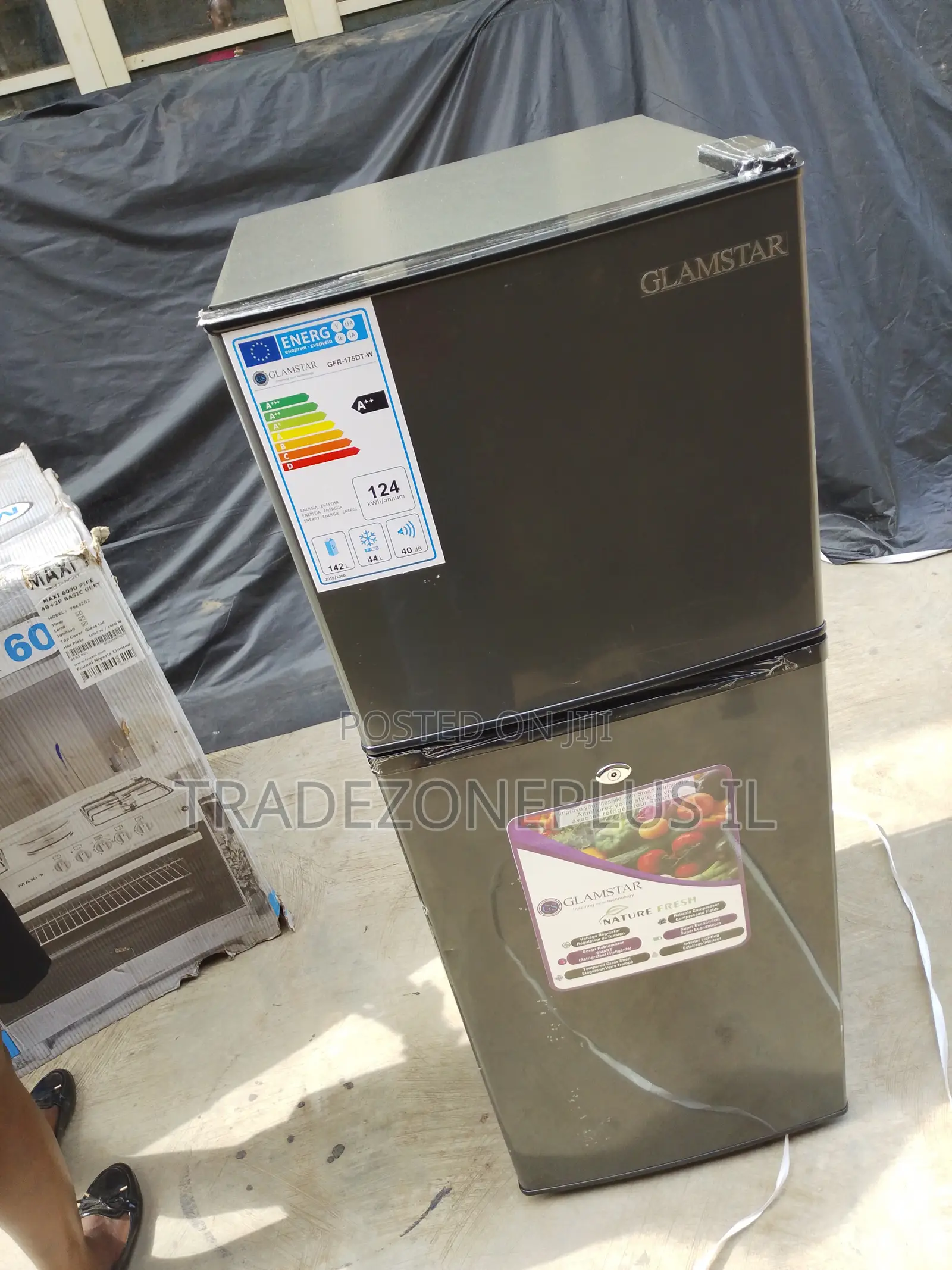 Affordable Glamstar 175L Refrigerator for Your Kitchen