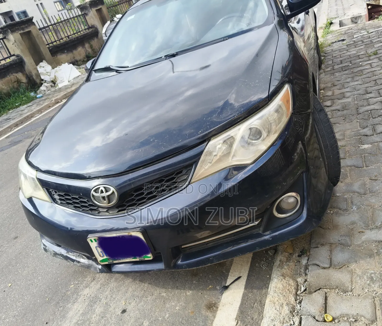 Toyota Camry SE 4dr Sedan (2.5L 4cyl 6A) 2013 Gray