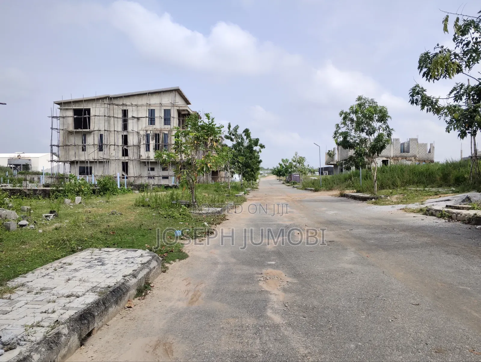 4bdrm Duplex in Kairos Hof Estate, Idu Industrial for sale
