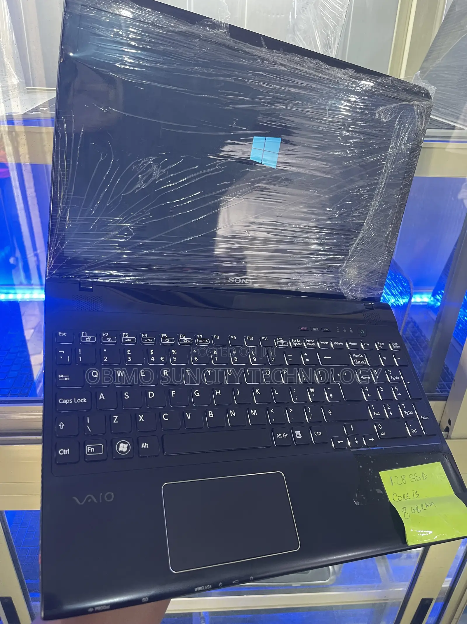 Laptop Sony VAIO 15E F15218SN 8GB Intel Core i5 HDD+SSD 128GB