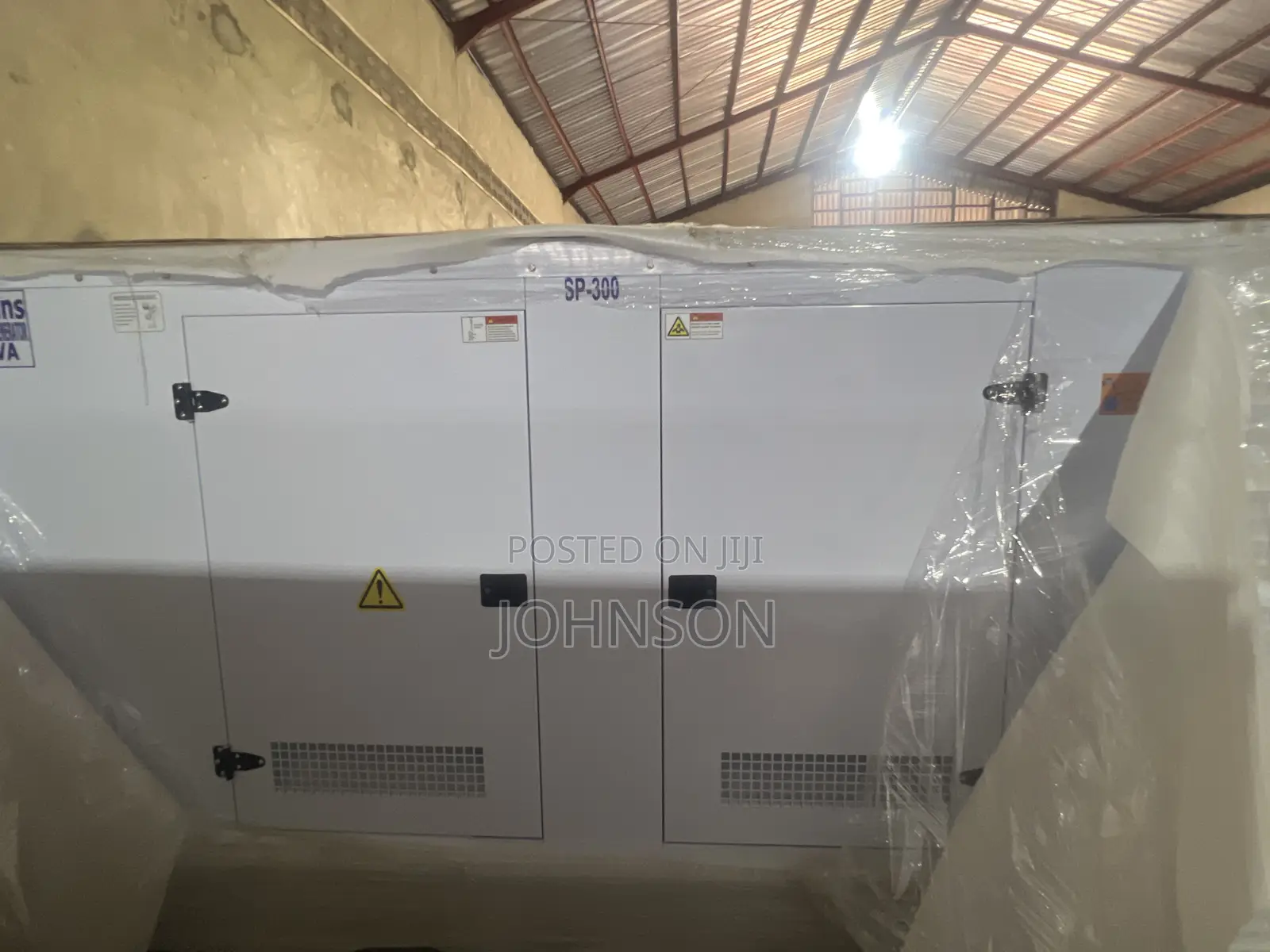 300kva Brand New UKPerkins Soundproof Diesel Generator 100% Copper 