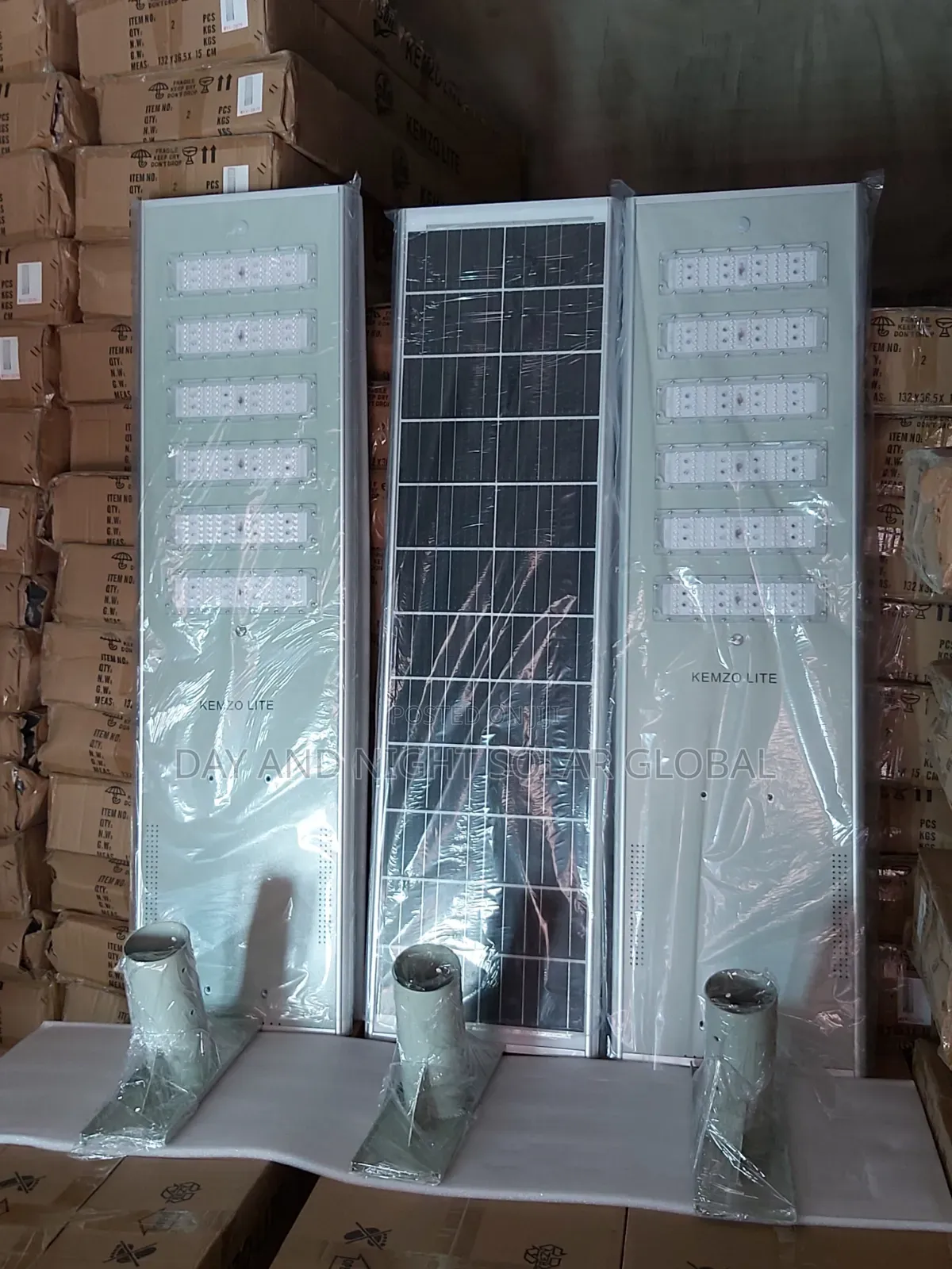 Kemzo Commercial Aluminium Body Solar Street Lights