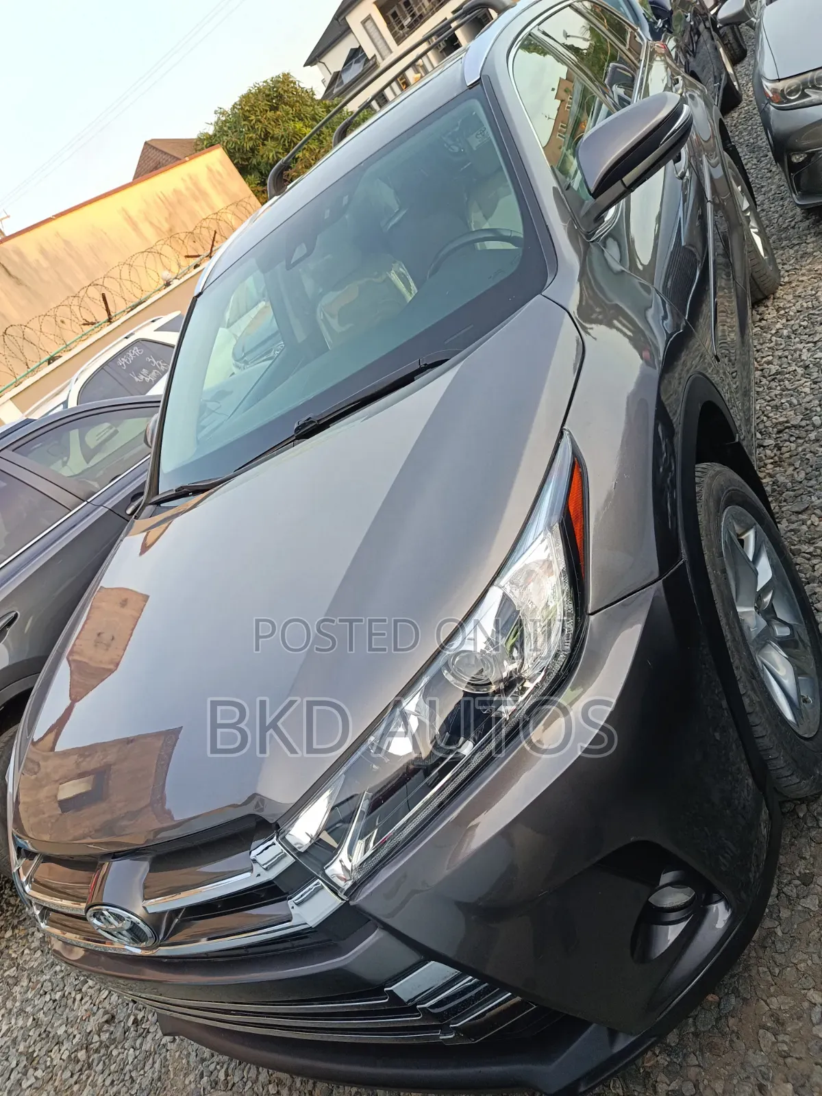 Toyota Highlander Limited 4x4 V6 (3.5L 6cyl 8A) 2017 Gray