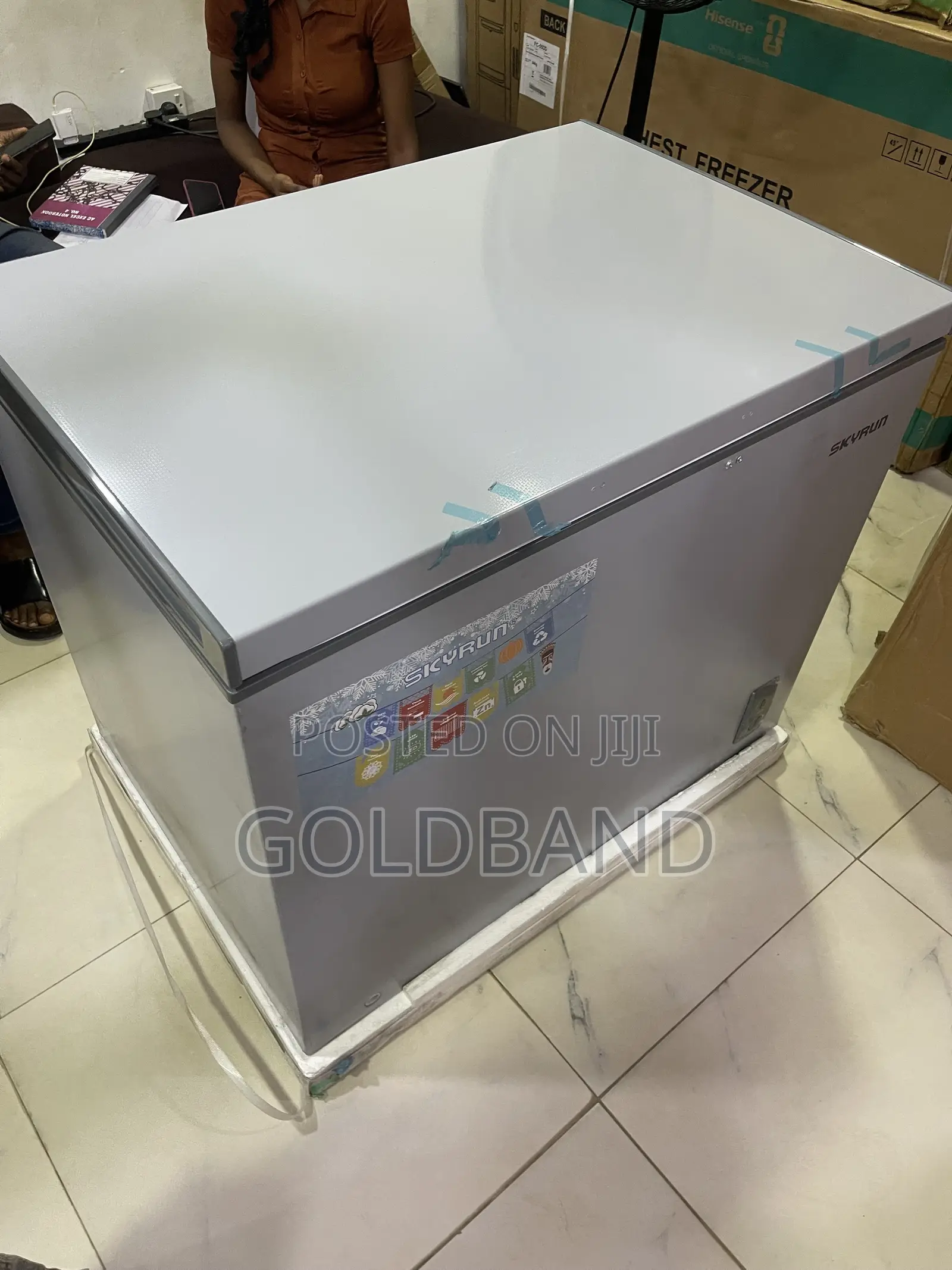 Skyrun BD 260A Freezer – Spacious Cooling for Daily Needs