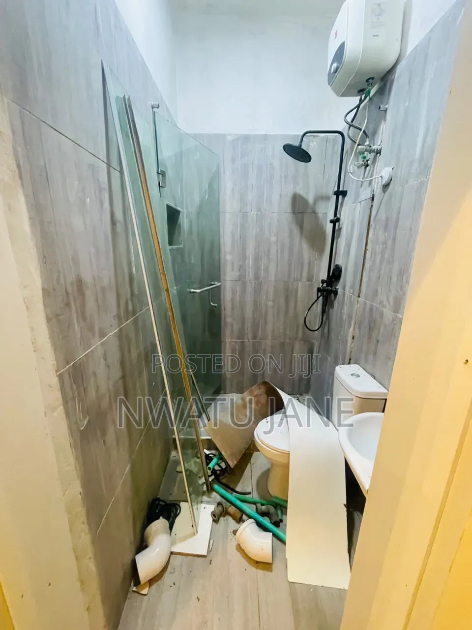 Mini Flat in Admiralty Way, Lekki Phase 1 for rent