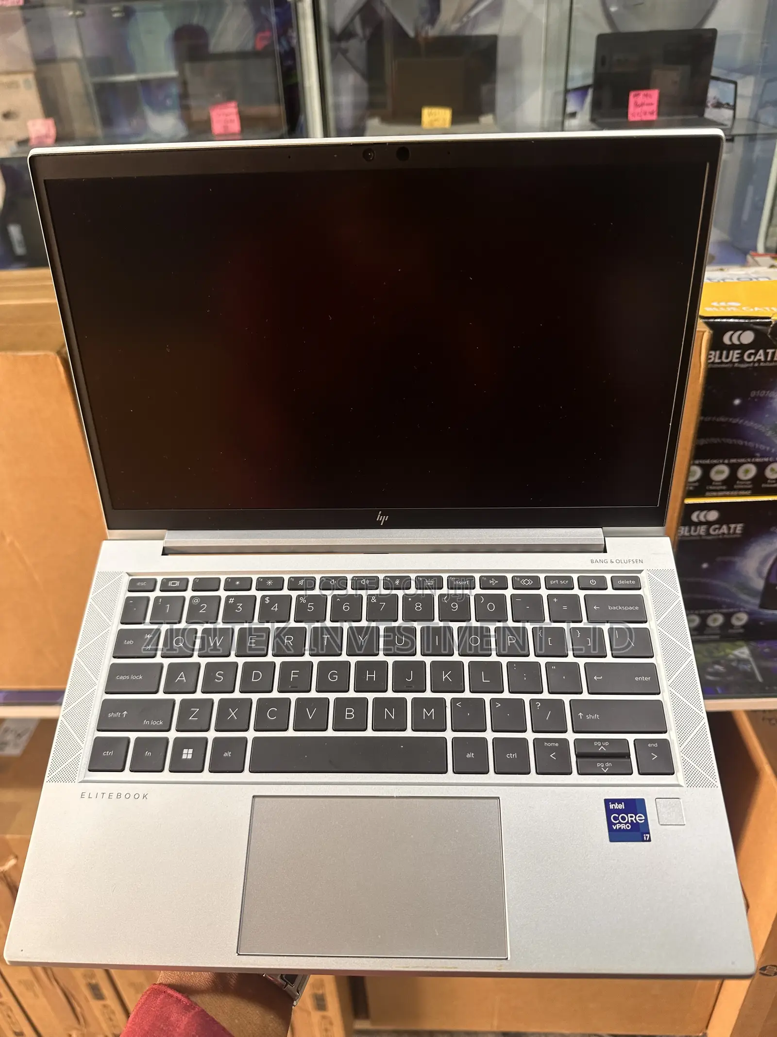 Laptop HP EliteBook 830 G8 16GB Intel Core i7 SSD 512GB