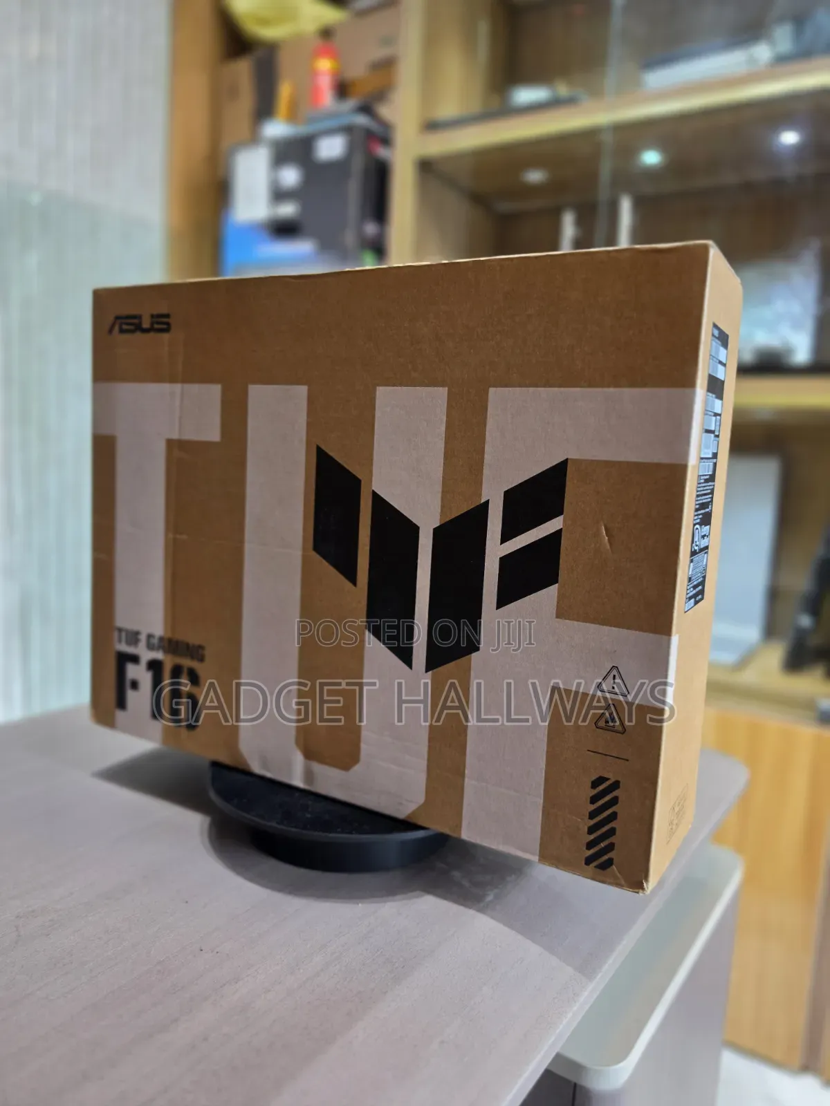 New Laptop Asus TUF Gaming F16 16GB Intel Core i7 SSD 1T