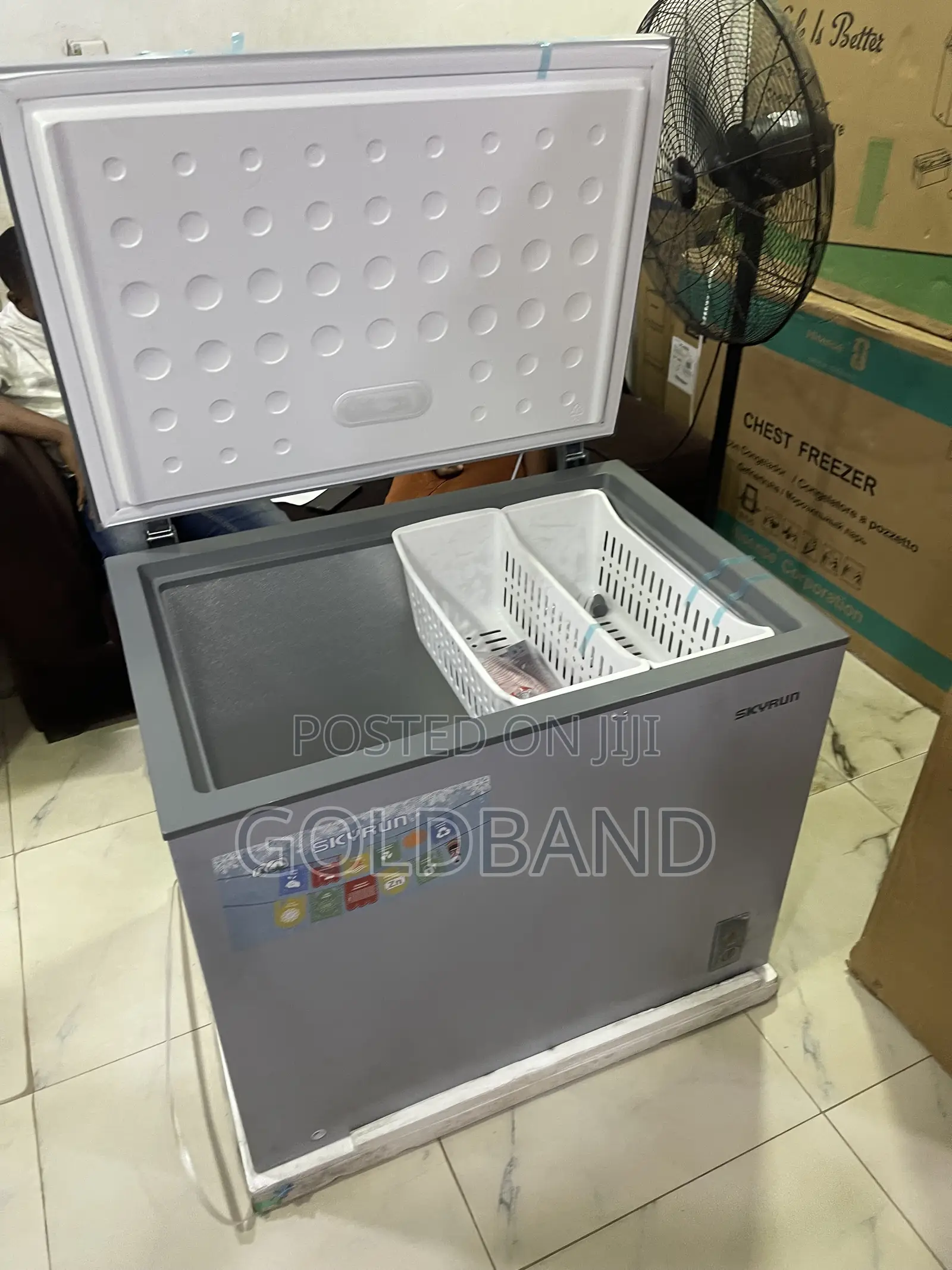 Skyrun 260L Deep Freezer – Keep Frozen Essentials Close at Hand