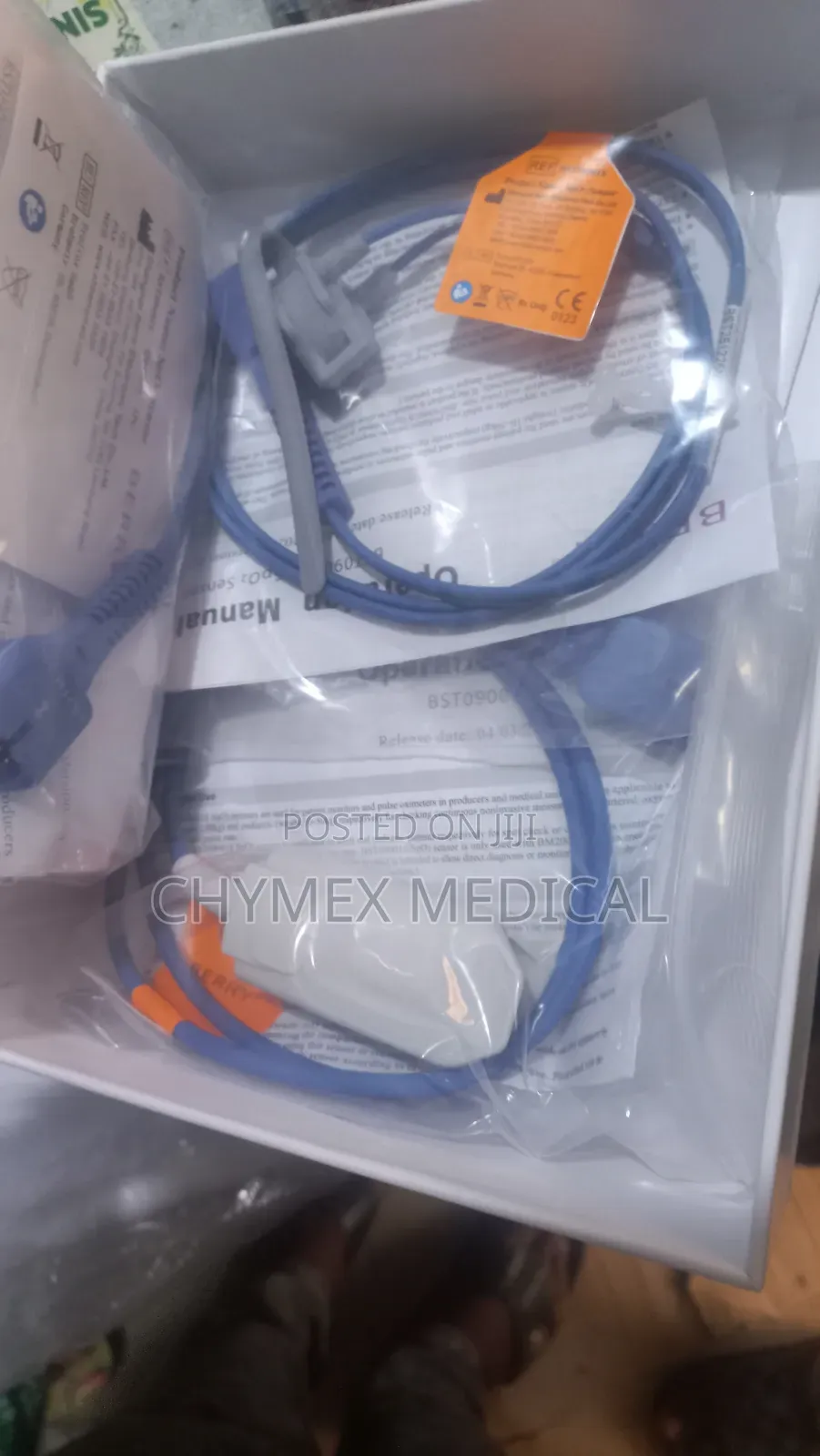 Handheld Pulse Oximeter With Pediatric, Neonate, & Adult Probe