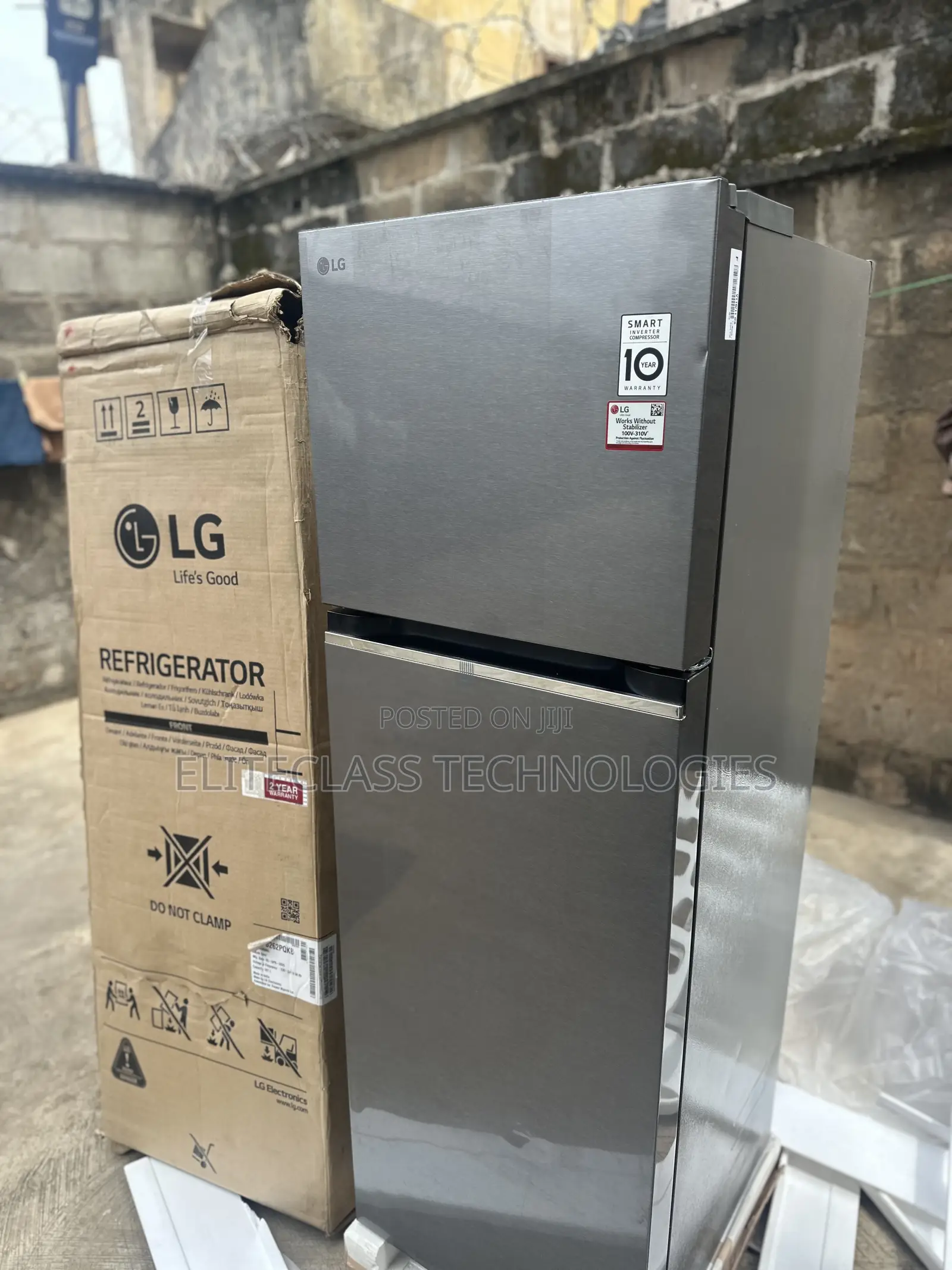LG GL-B262PQKB Spacious 266L Double Door Fridge