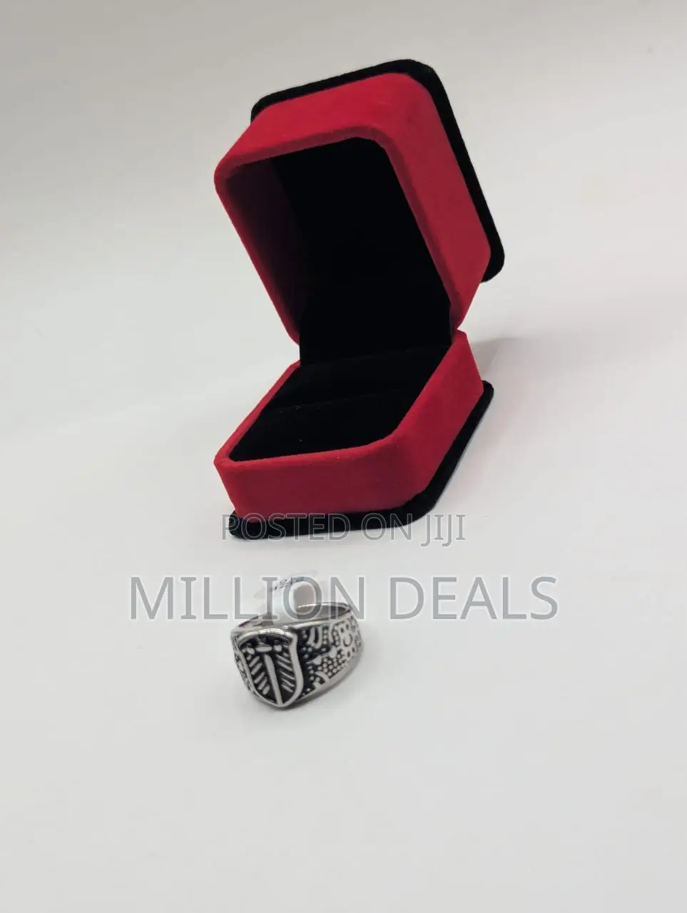 Crown Inspires Silver Men's Ring 9