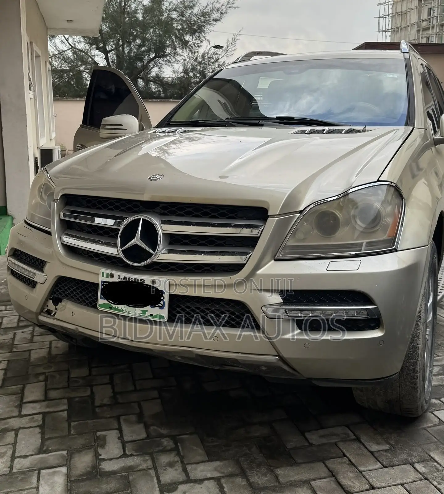 Mercedes-Benz GL-Class GL 450 2012 Gold