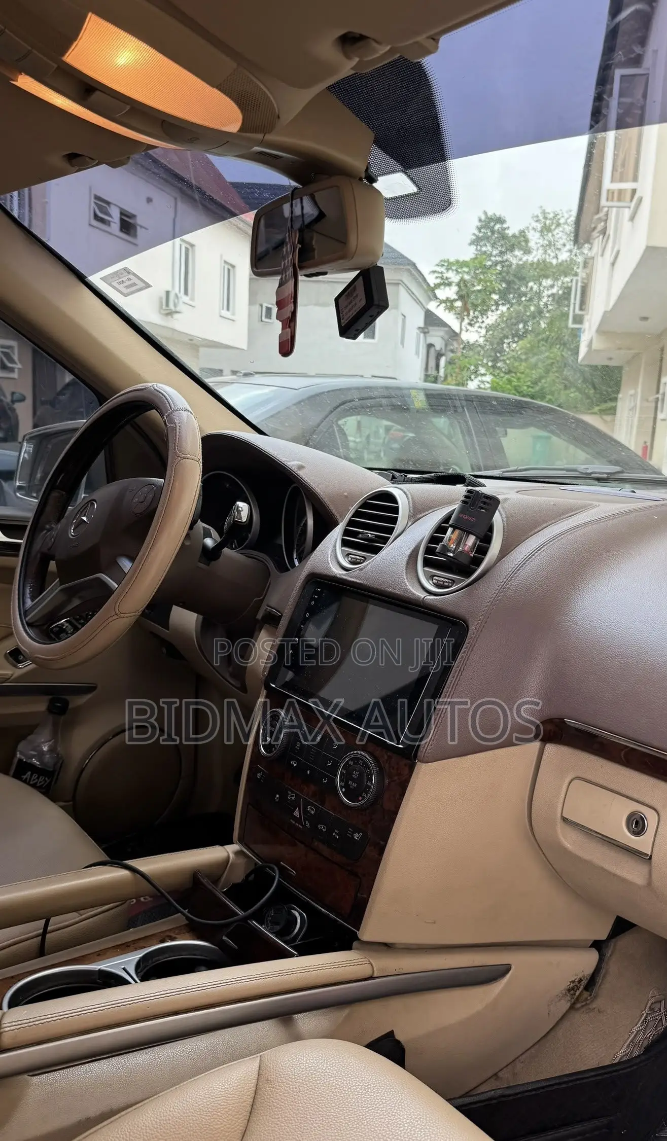 Mercedes-Benz GL-Class GL 450 2012 Gold