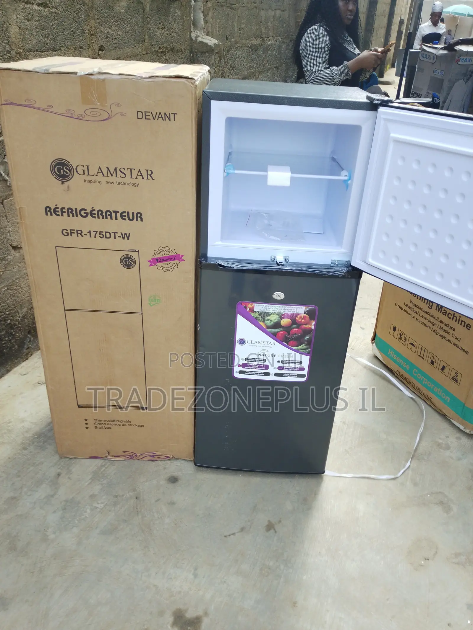Glamstar 175L Refrigerator for Organised Food Storage