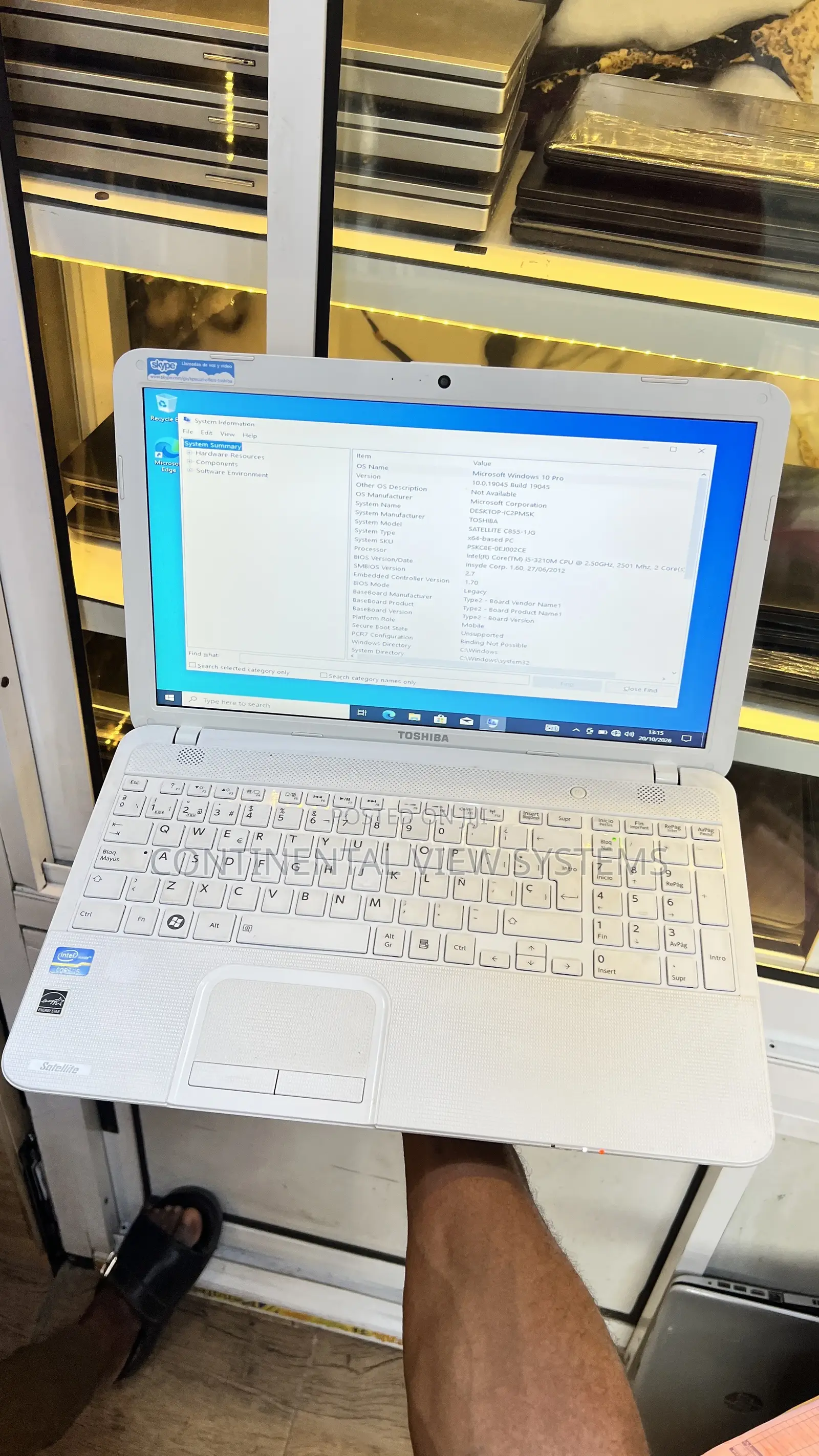 Laptop Toshiba Satellite C855 8GB Intel Core i5 HDD 250GB