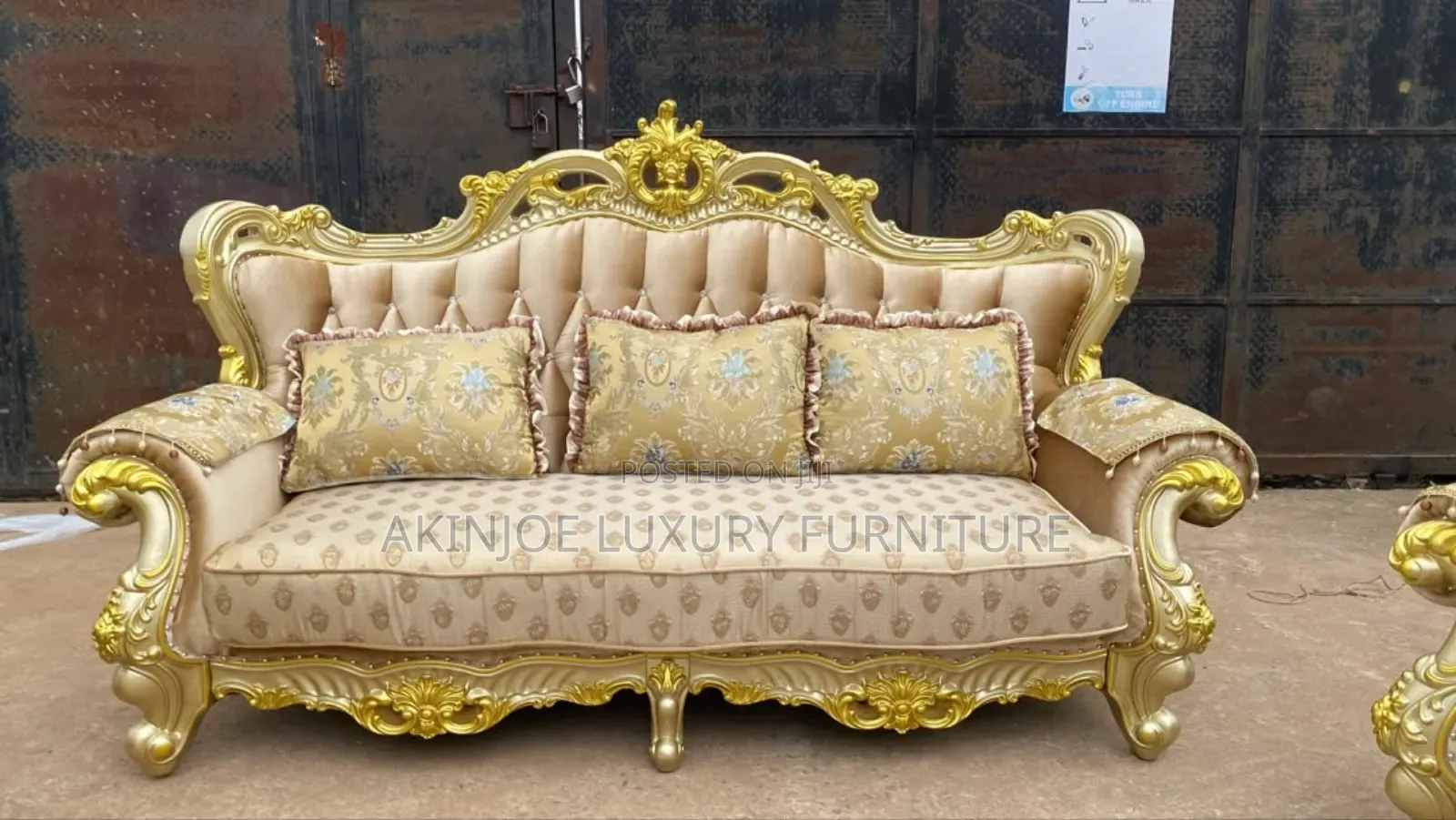 7 seaters royal chair