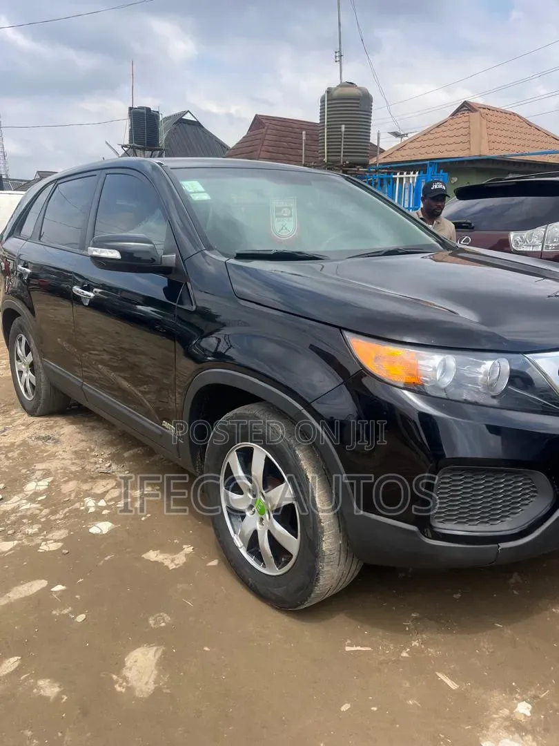 Kia Sorento 2013 Black