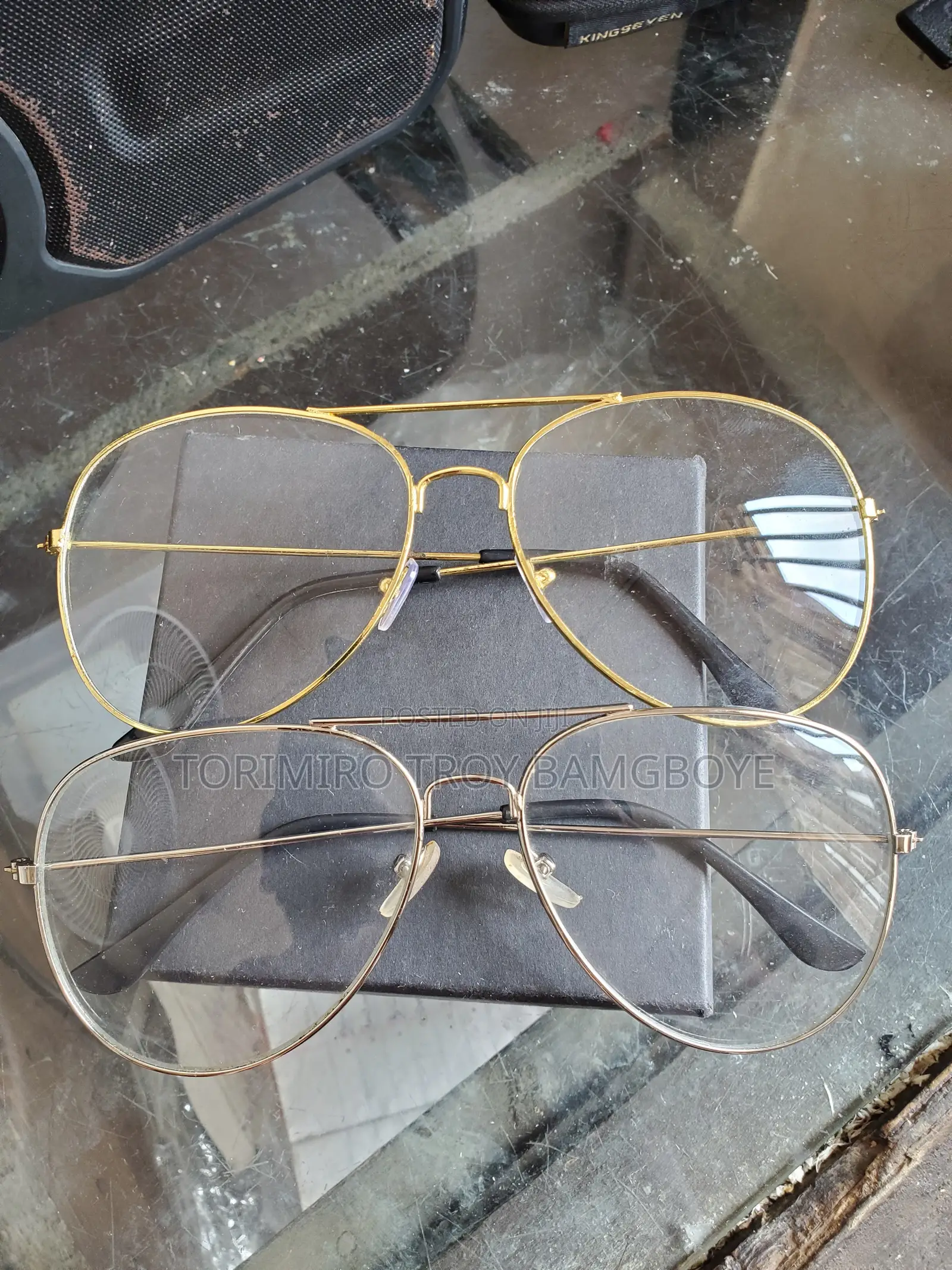 4 Aviators Glasses Frames of Varying Sizes Plus 2 Free Cases