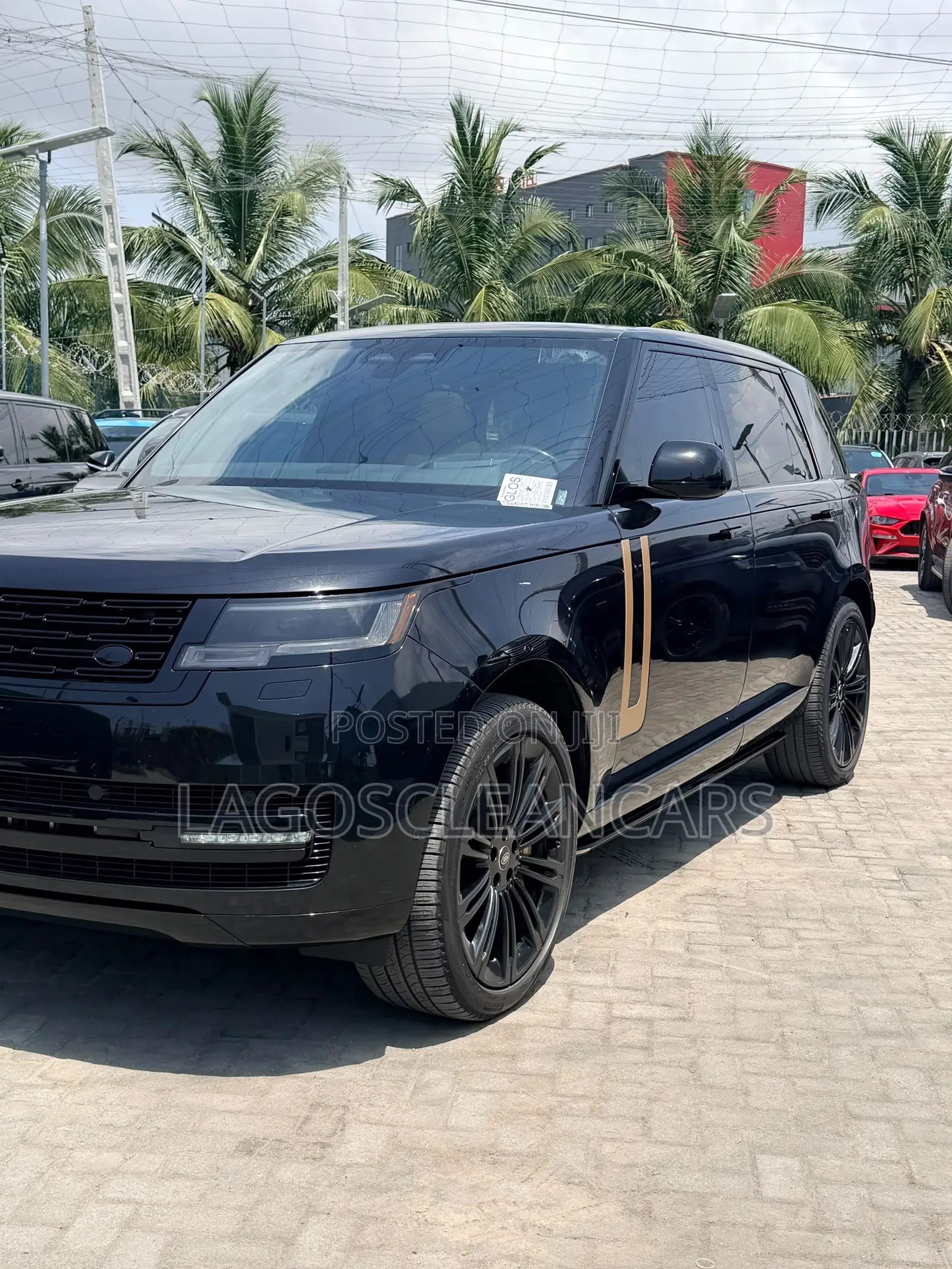 Land Rover Range Rover Vogue 2024 Black