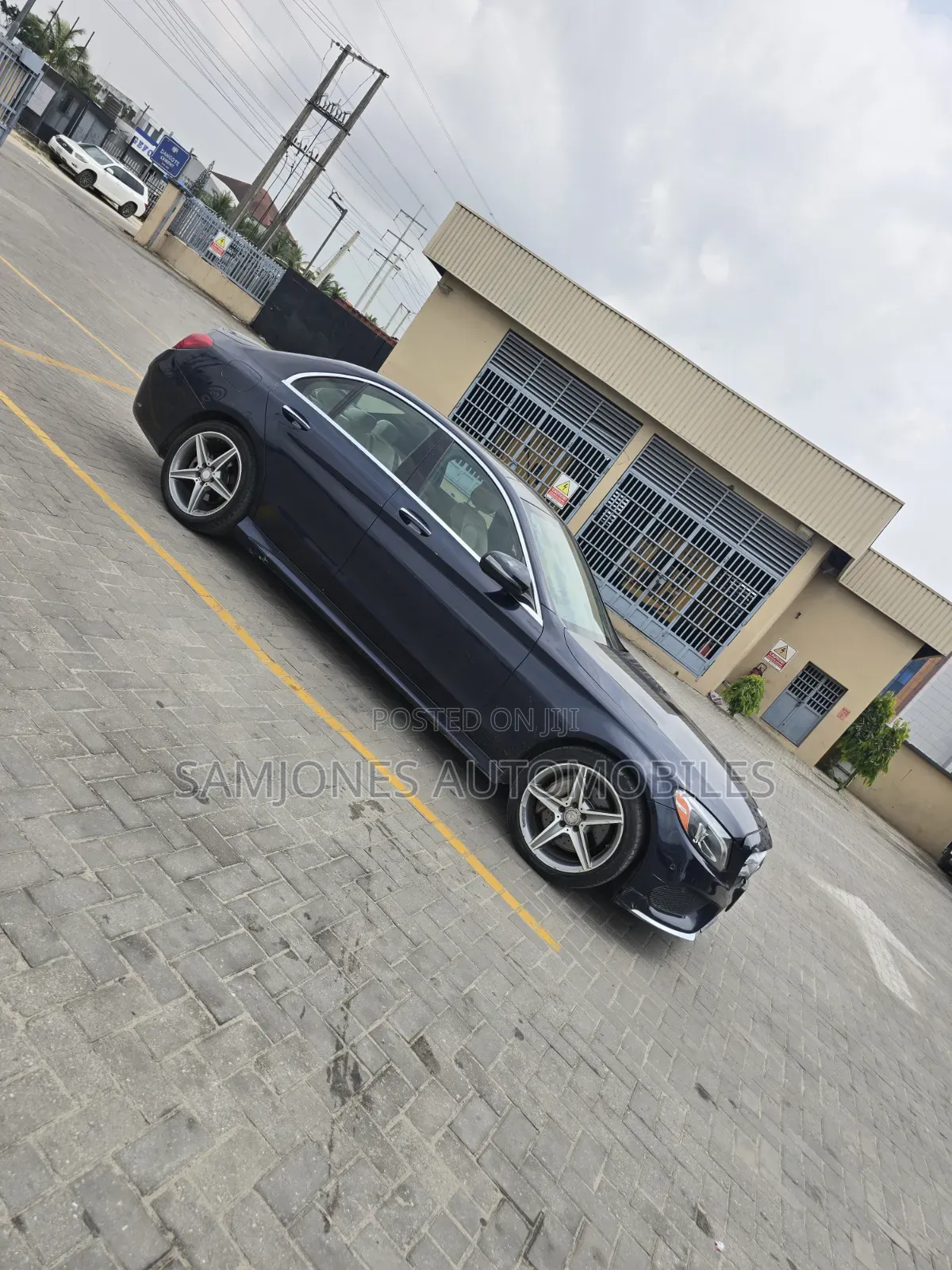 Mercedes-Benz C300 Sport 4Matic Sedan AWD (2.0L 4cyll 7A) 2016 Blue