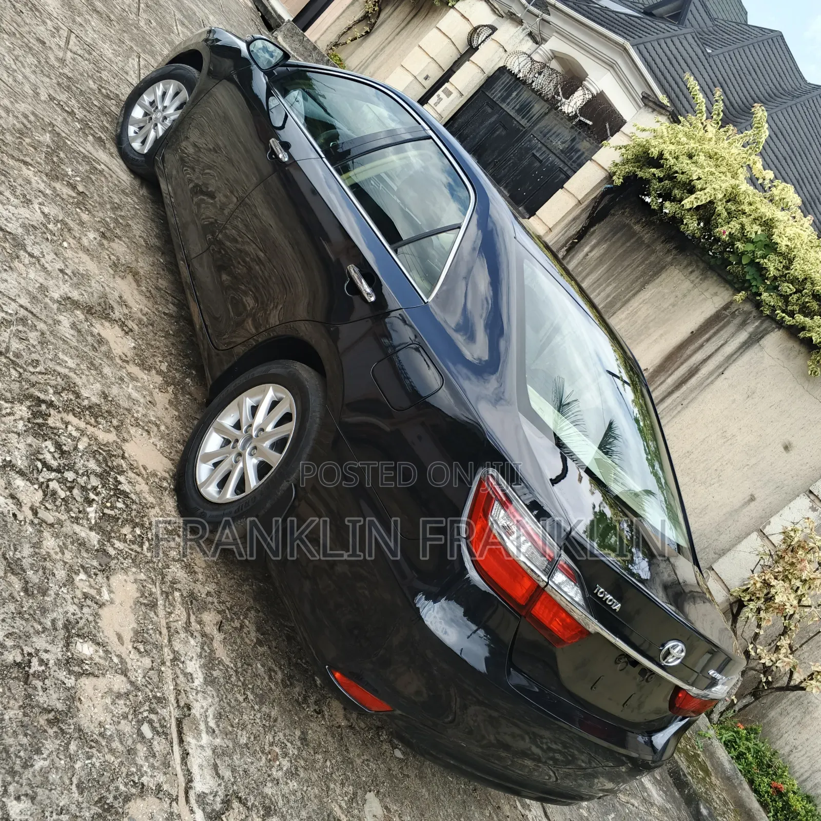 Toyota Camry 2017 Black