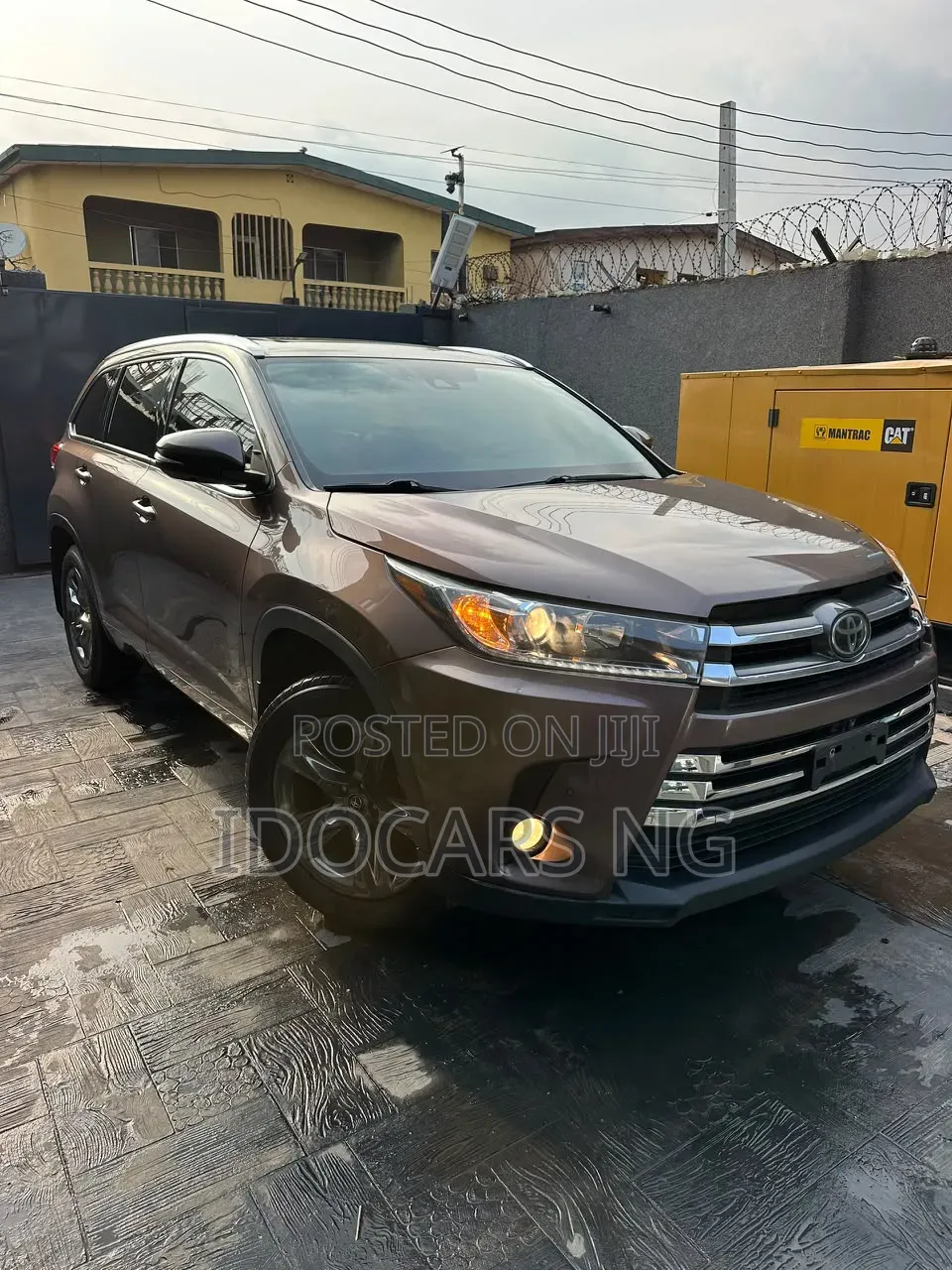 Toyota Highlander Limited Platinum 2019 Gold