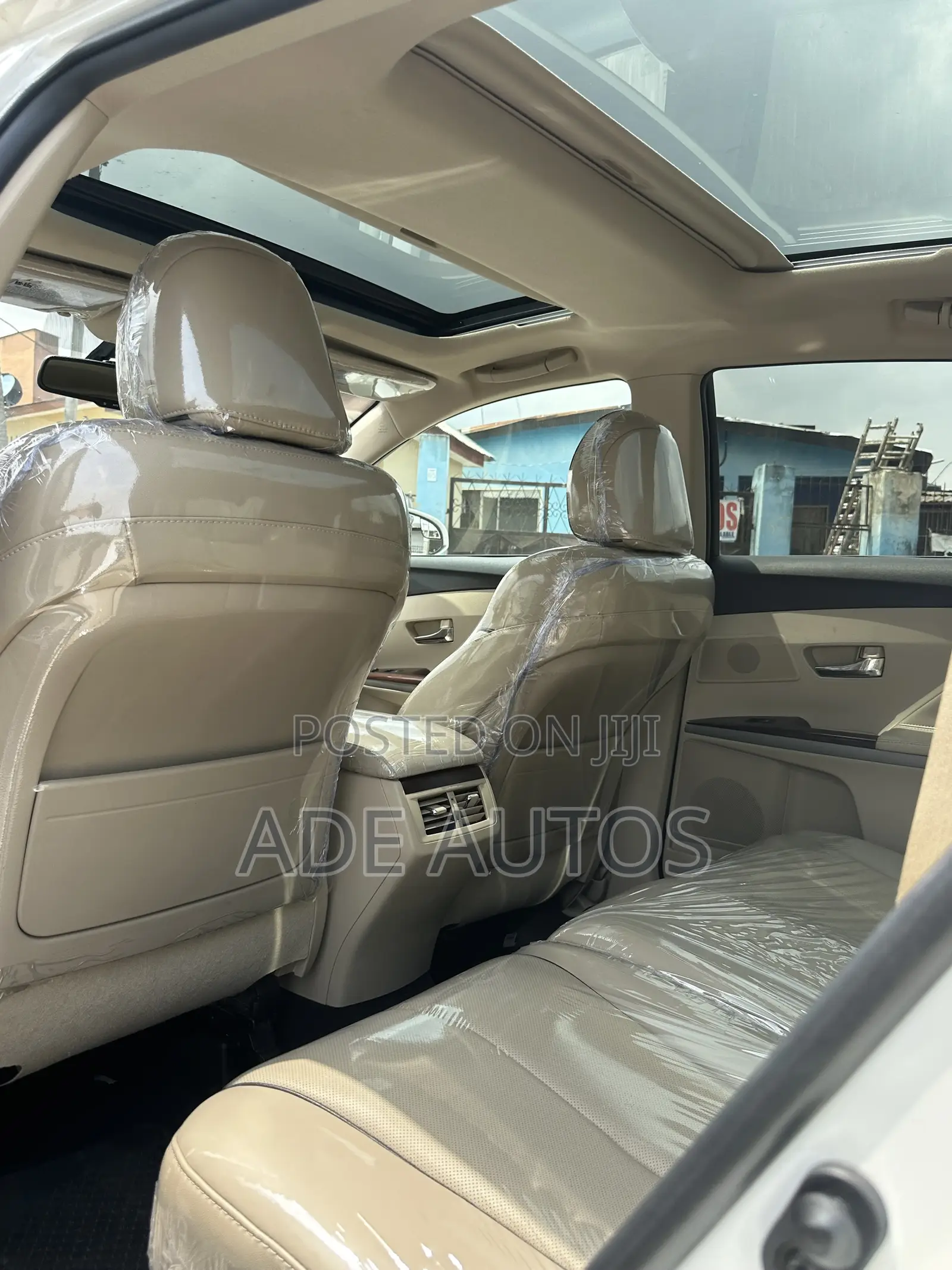 Toyota Venza XLE 4dr Wagon (3.5L 6cyl 6A) 2015 White